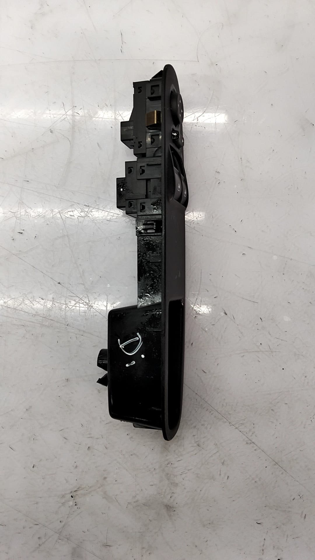 Mando elevalunas delantero izquierdo FIAT GRANDE PUNTO (199) 2