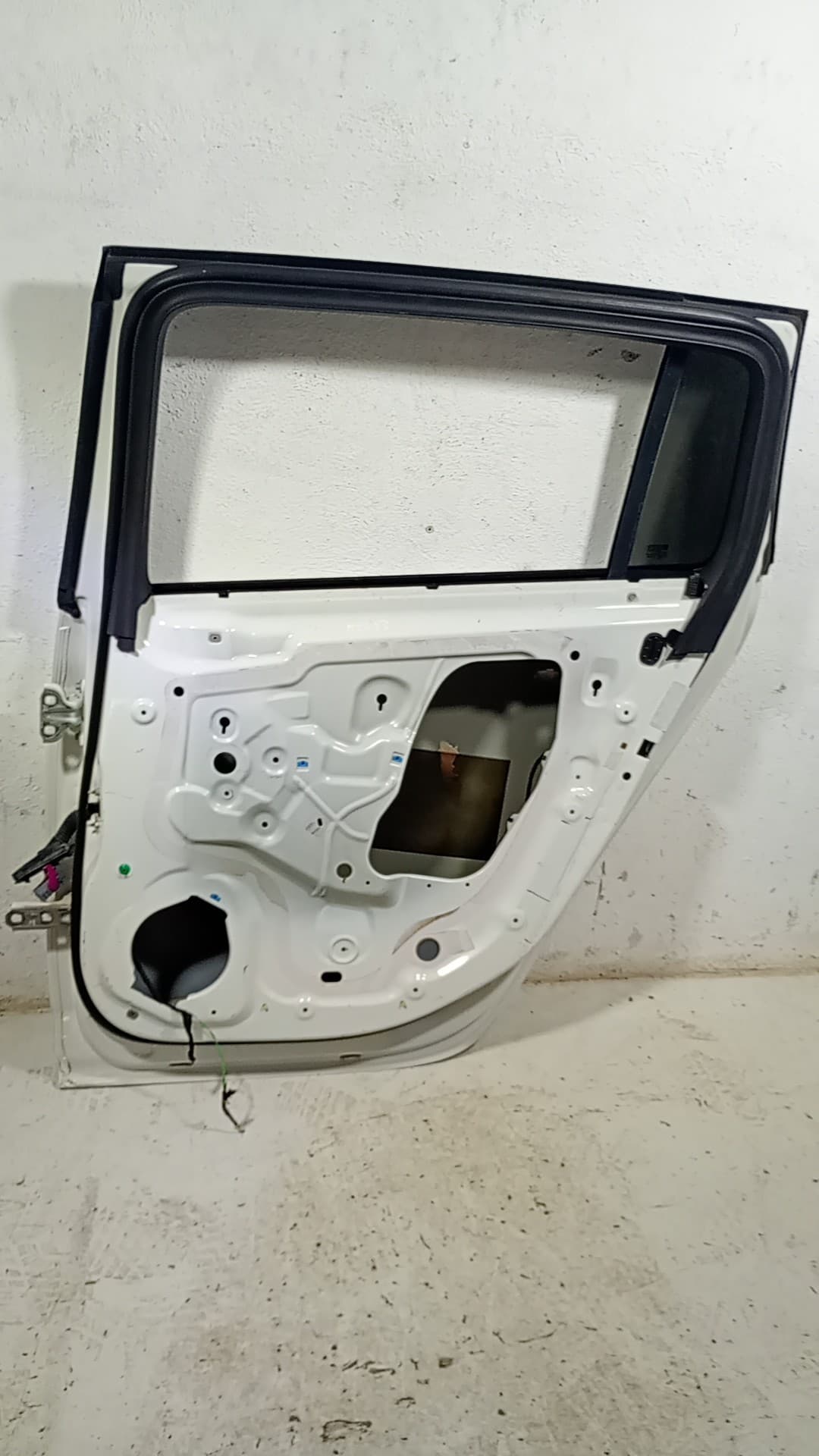 Puerta trasera derecha OPEL ZAFIRA TOURER 2