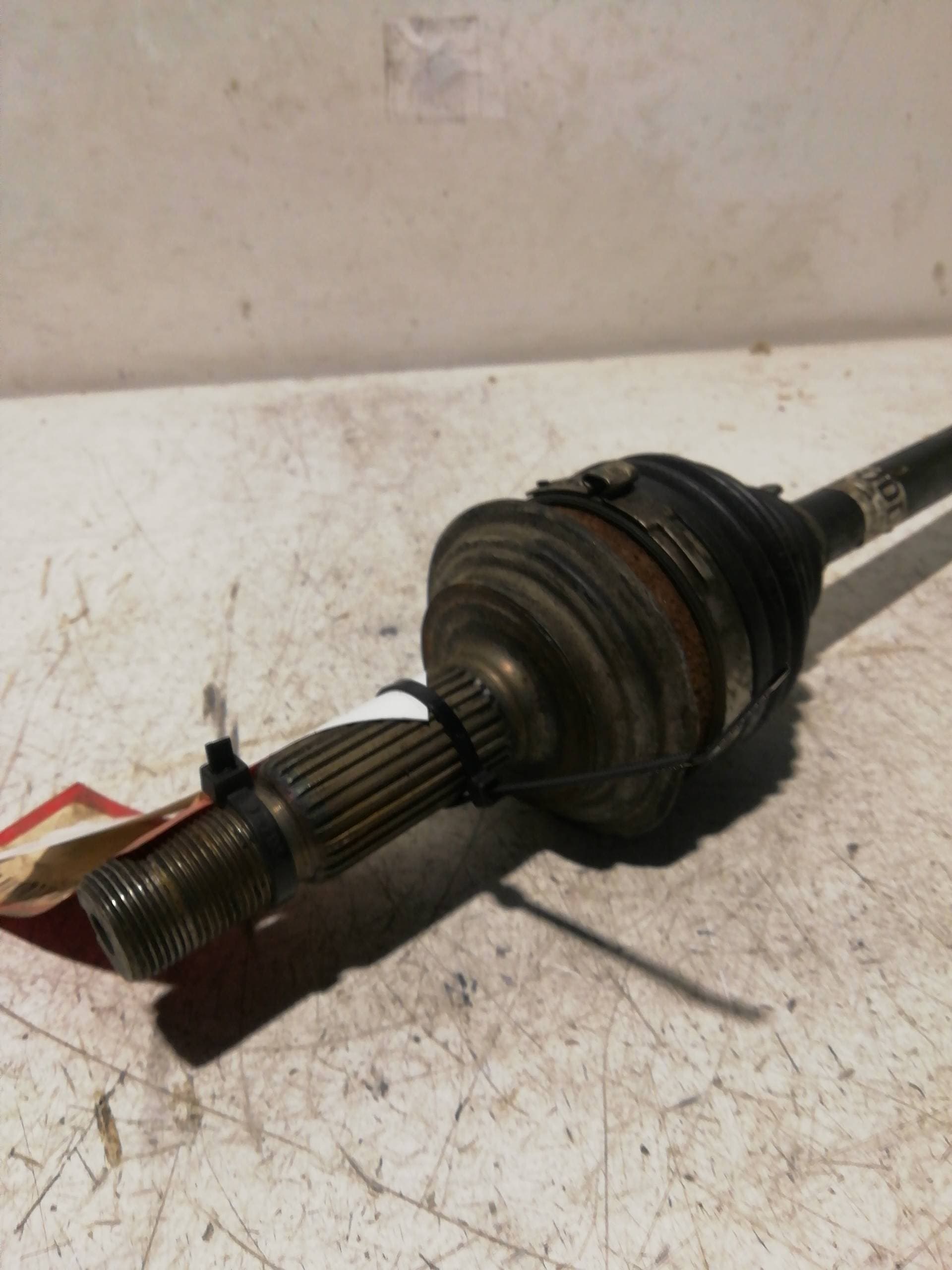 Transmision delantera izquierda TOYOTA YARIS (NCP1/NLP1/SCP1) 2