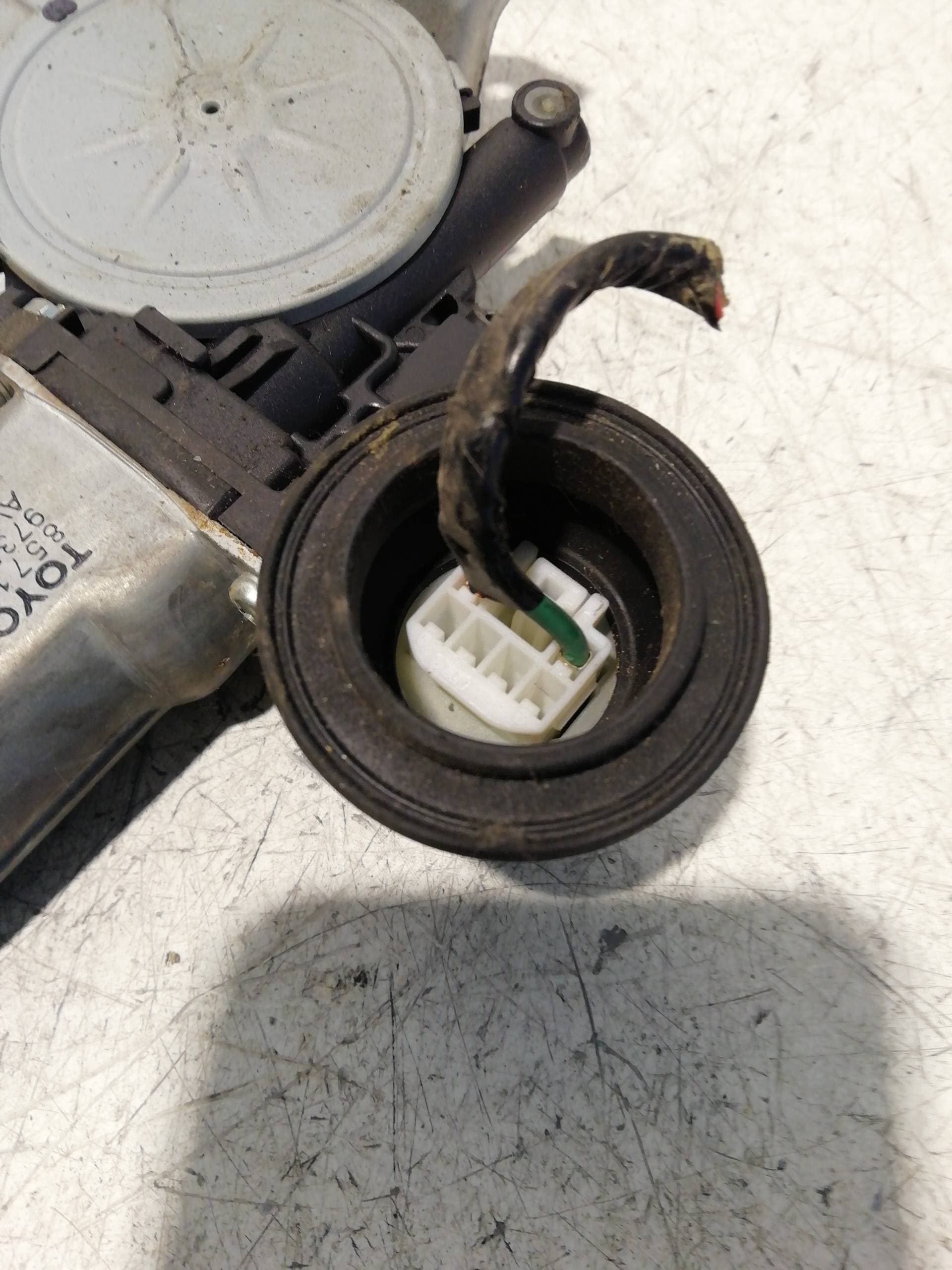 Elevalunas delantero derecho TOYOTA YARIS (NCP1/NLP1/SCP1) 3