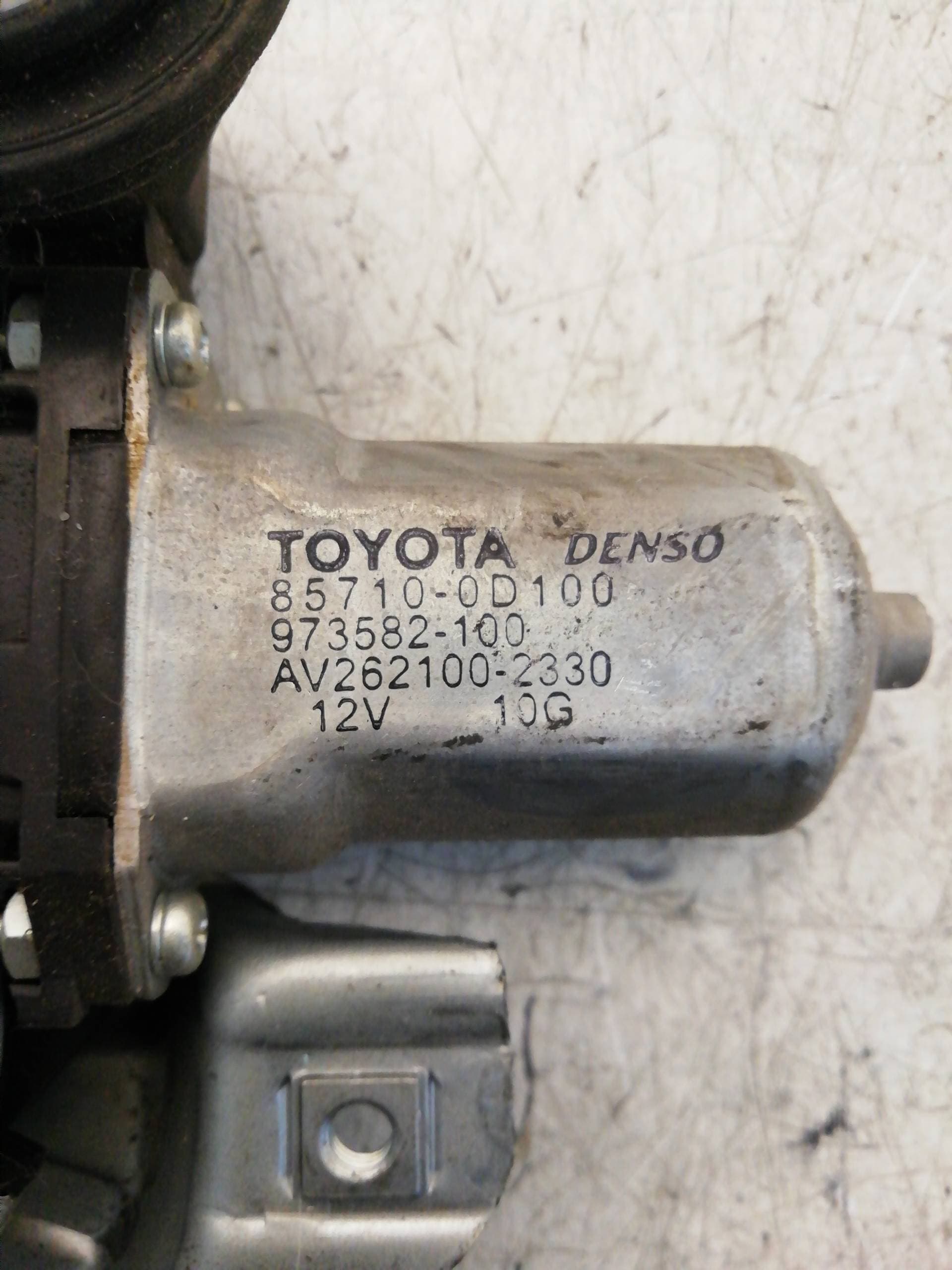 Elevalunas delantero derecho TOYOTA YARIS (NCP1/NLP1/SCP1) 2