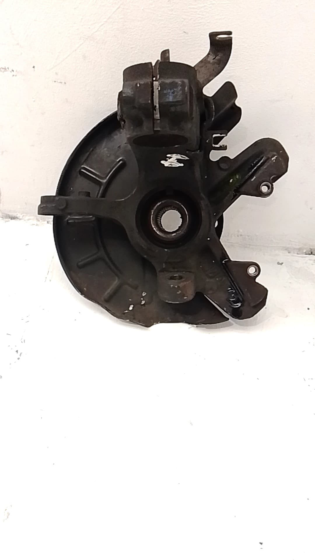 Mangueta delantera izquierda VOLKSWAGEN POLO (9N1) 2