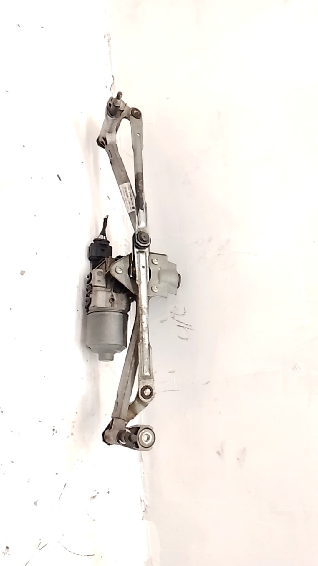 Motor limpia delantero VOLKSWAGEN POLO (9N1)