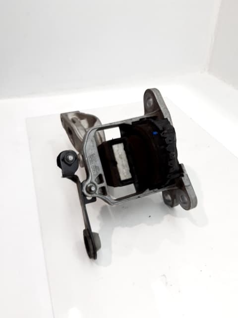 Soporte motor derecho FIAT TALENTO 3
