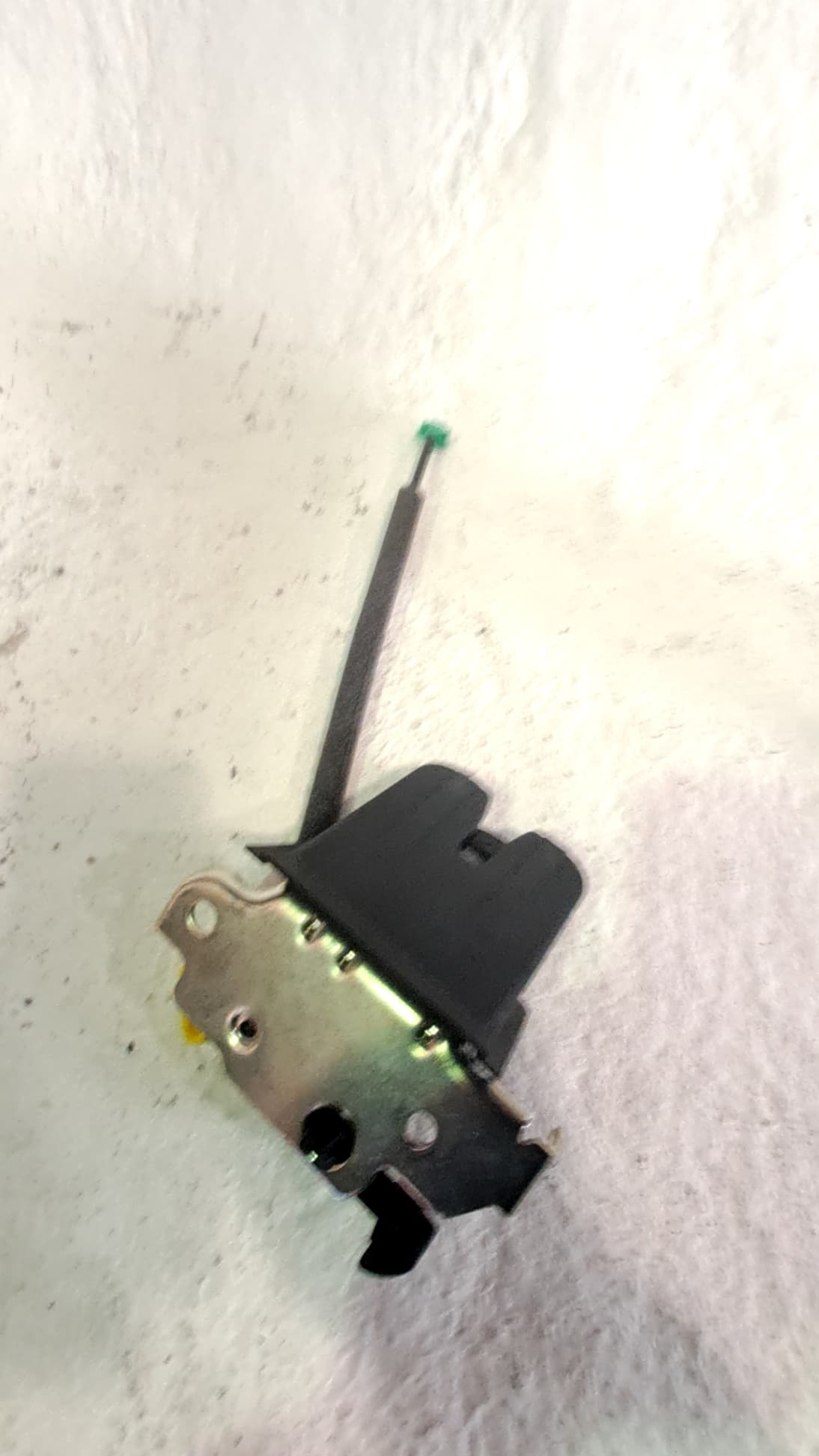 Cerradura maletero / porton VOLKSWAGEN TIGUAN (AX1) 3