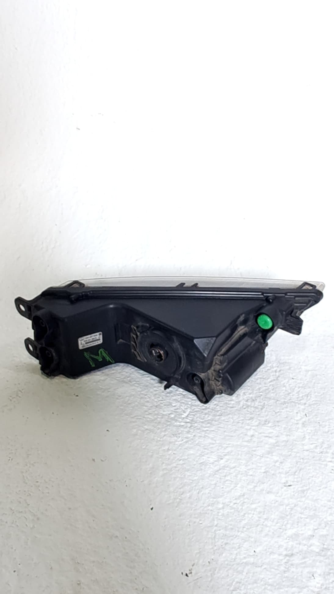 Faro antiniebla izquierdo VOLKSWAGEN TIGUAN (AX1) 3