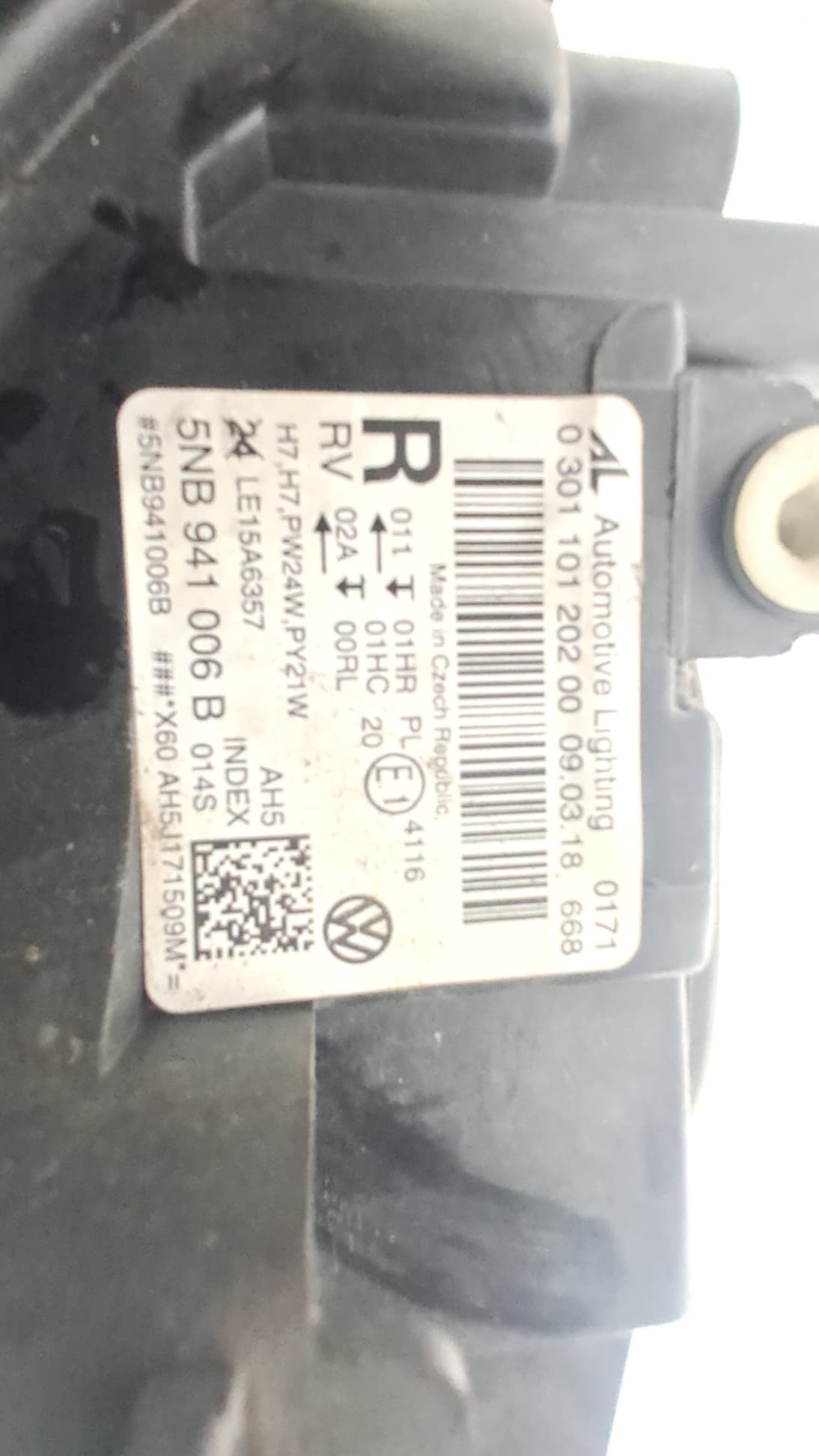 Faro derecho VOLKSWAGEN TIGUAN (AX1) 2