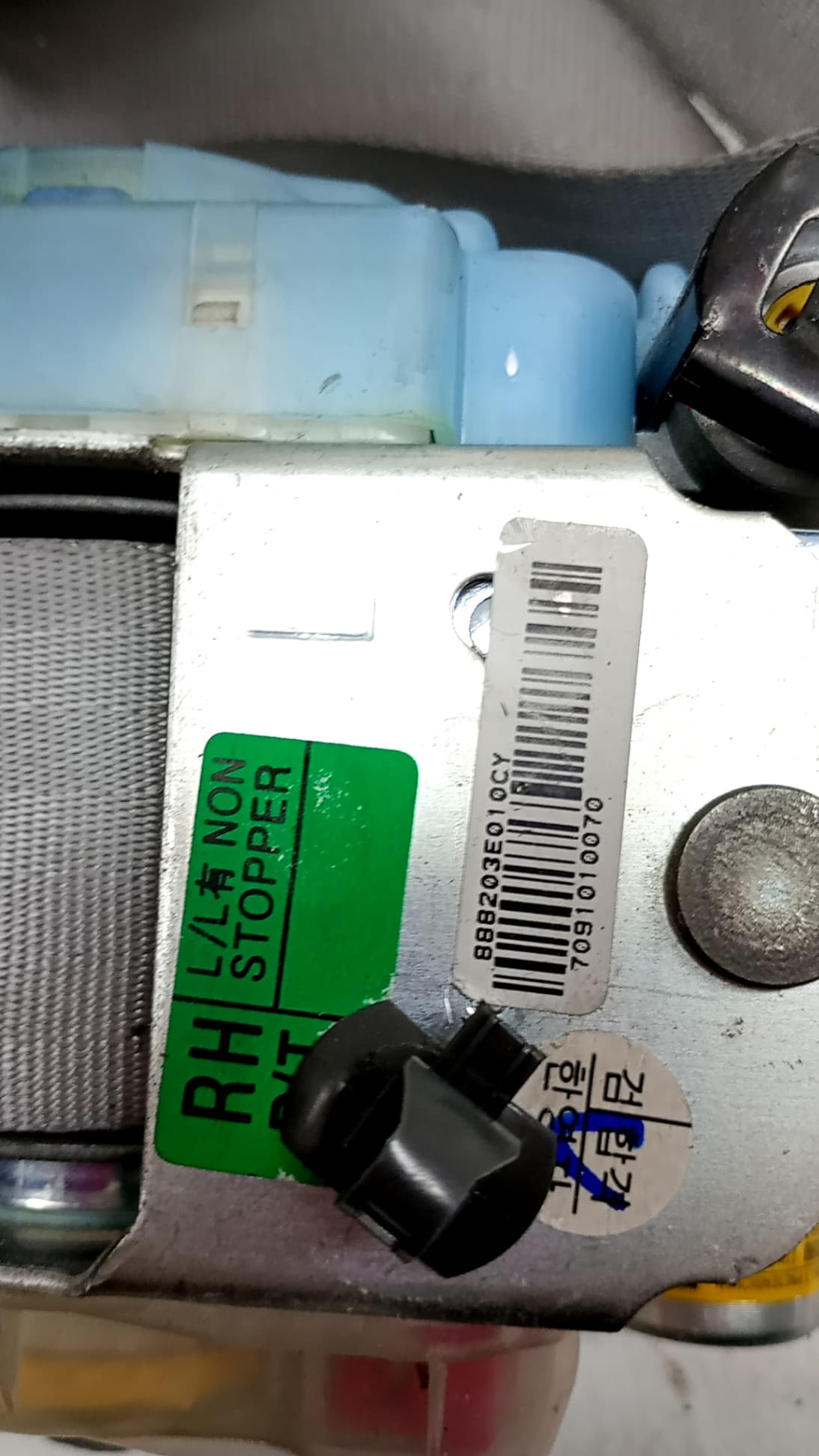Cinturon seguridad delantero derecho KIA SORENTO 3