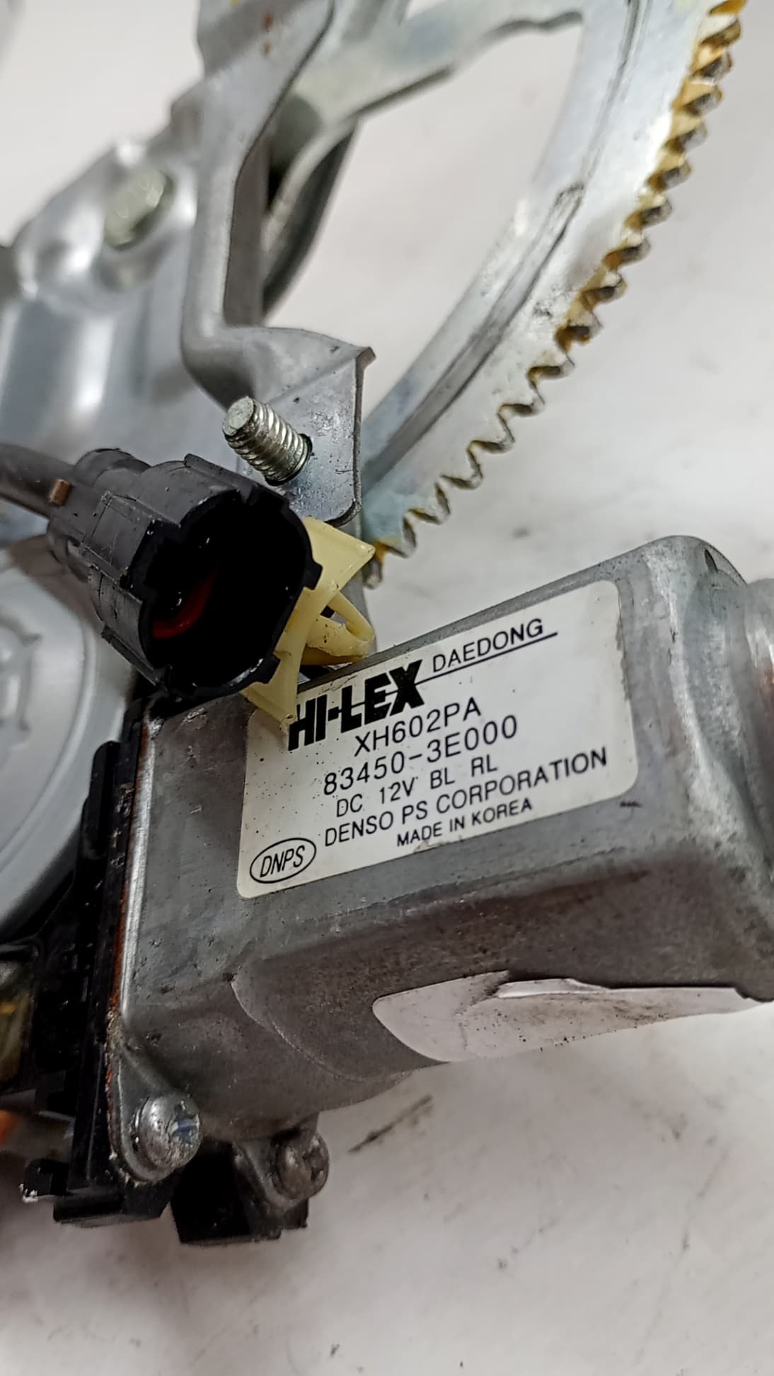 Elevalunas trasero izquierdo KIA SORENTO 2
