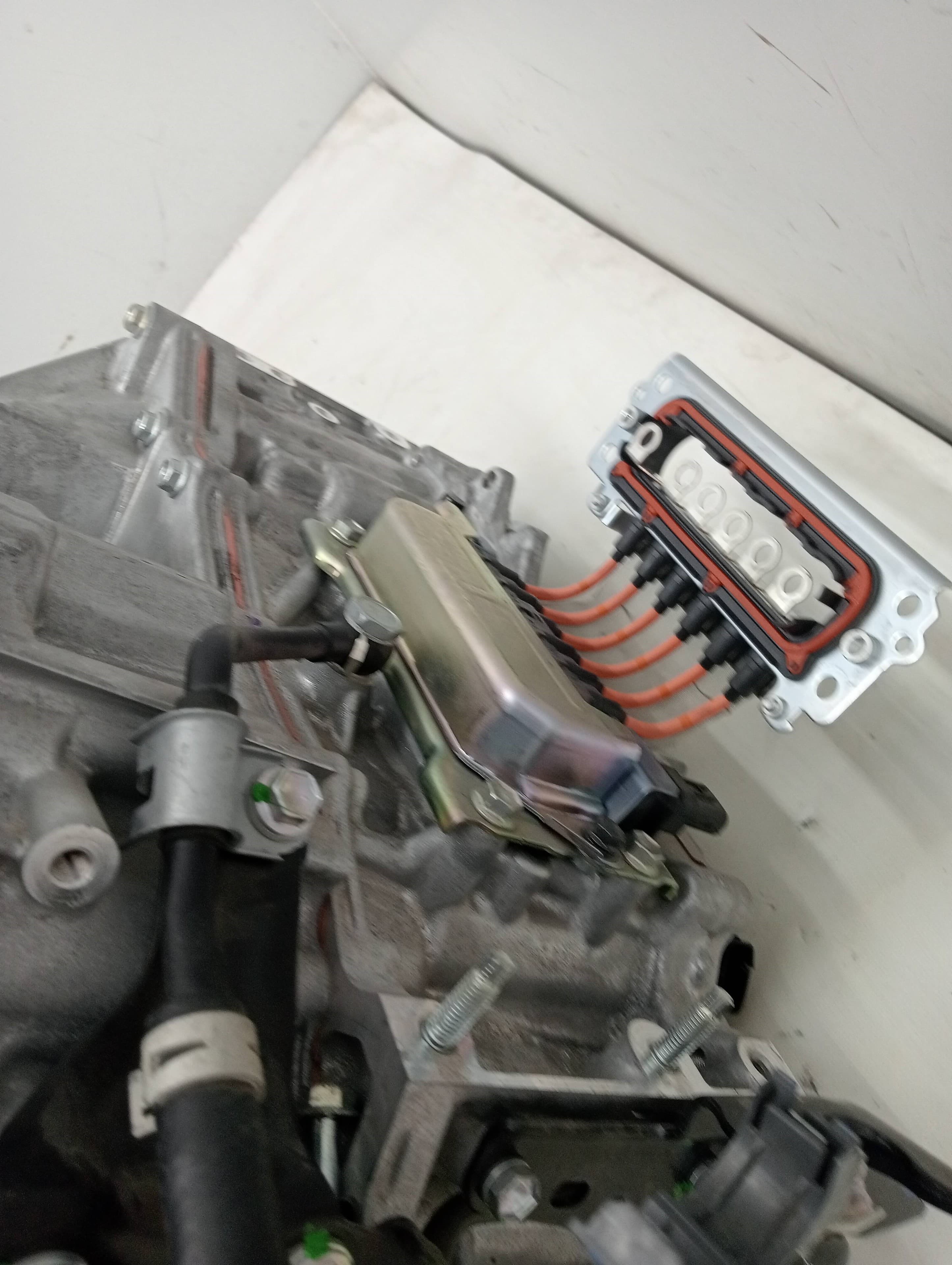 Caja cambios TOYOTA C-HR 2