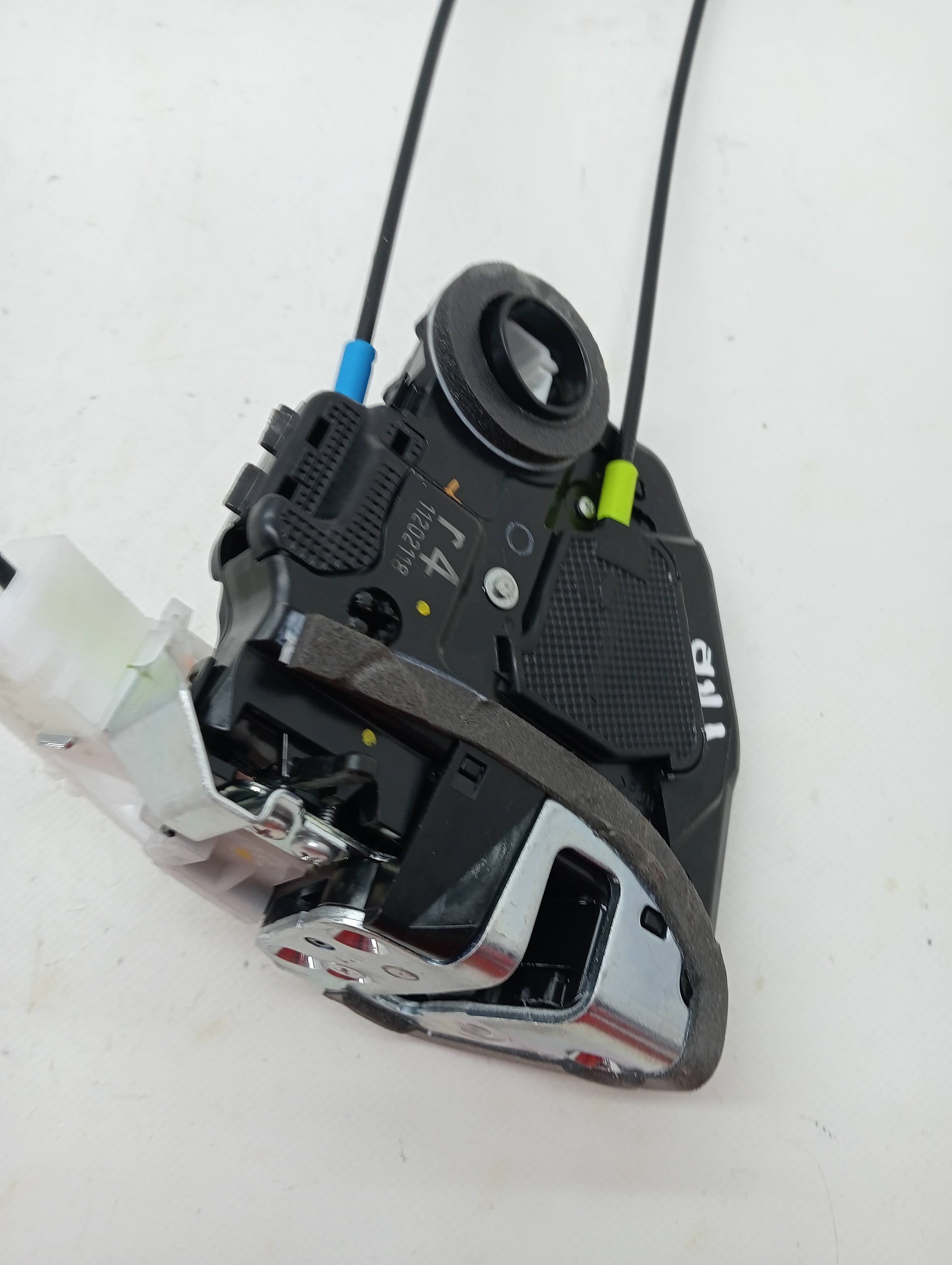 Cerradura puerta trasera derecha TOYOTA C-HR 3