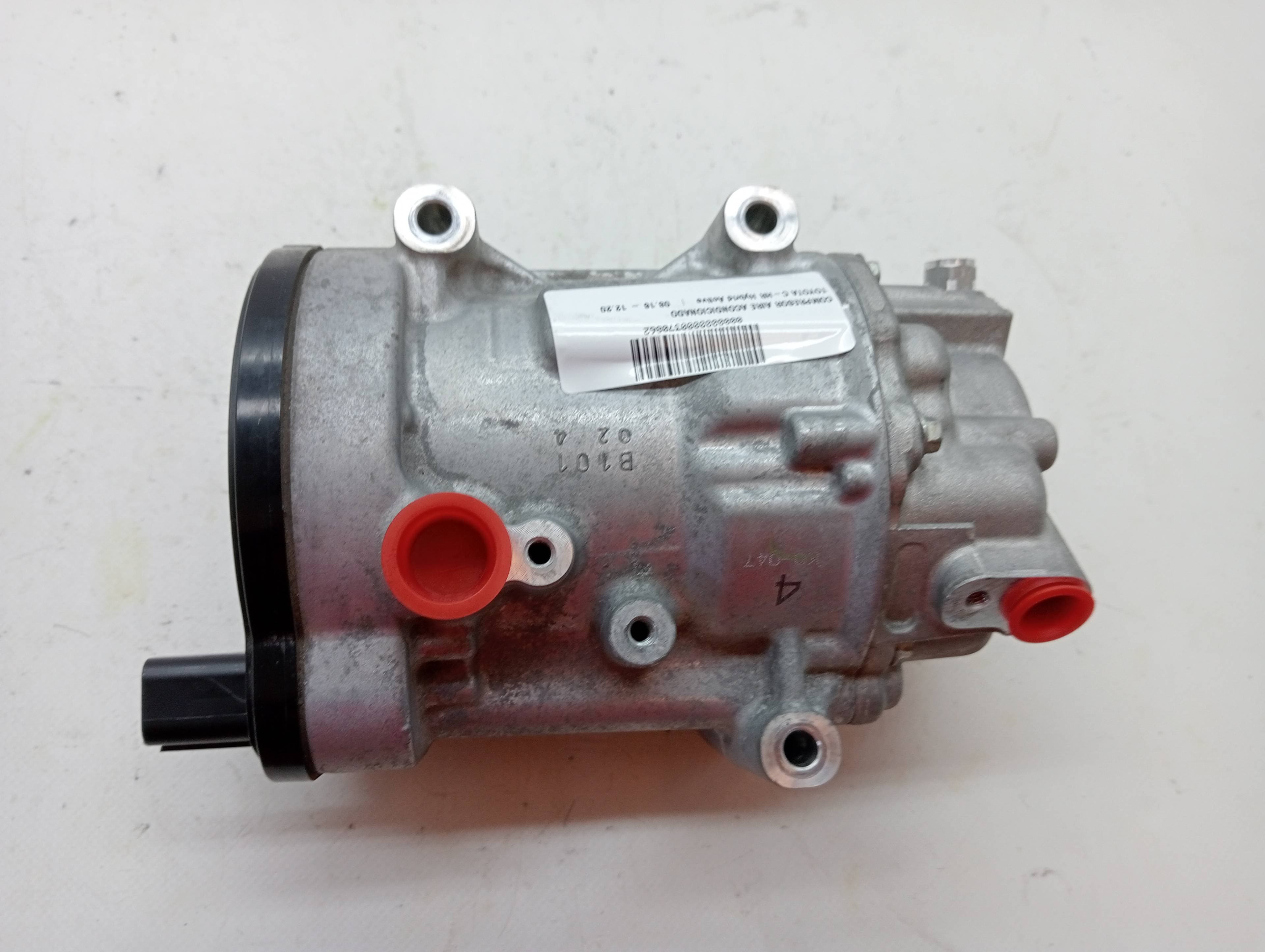 Recambio TOYOTA C-HR ref. 8837047092