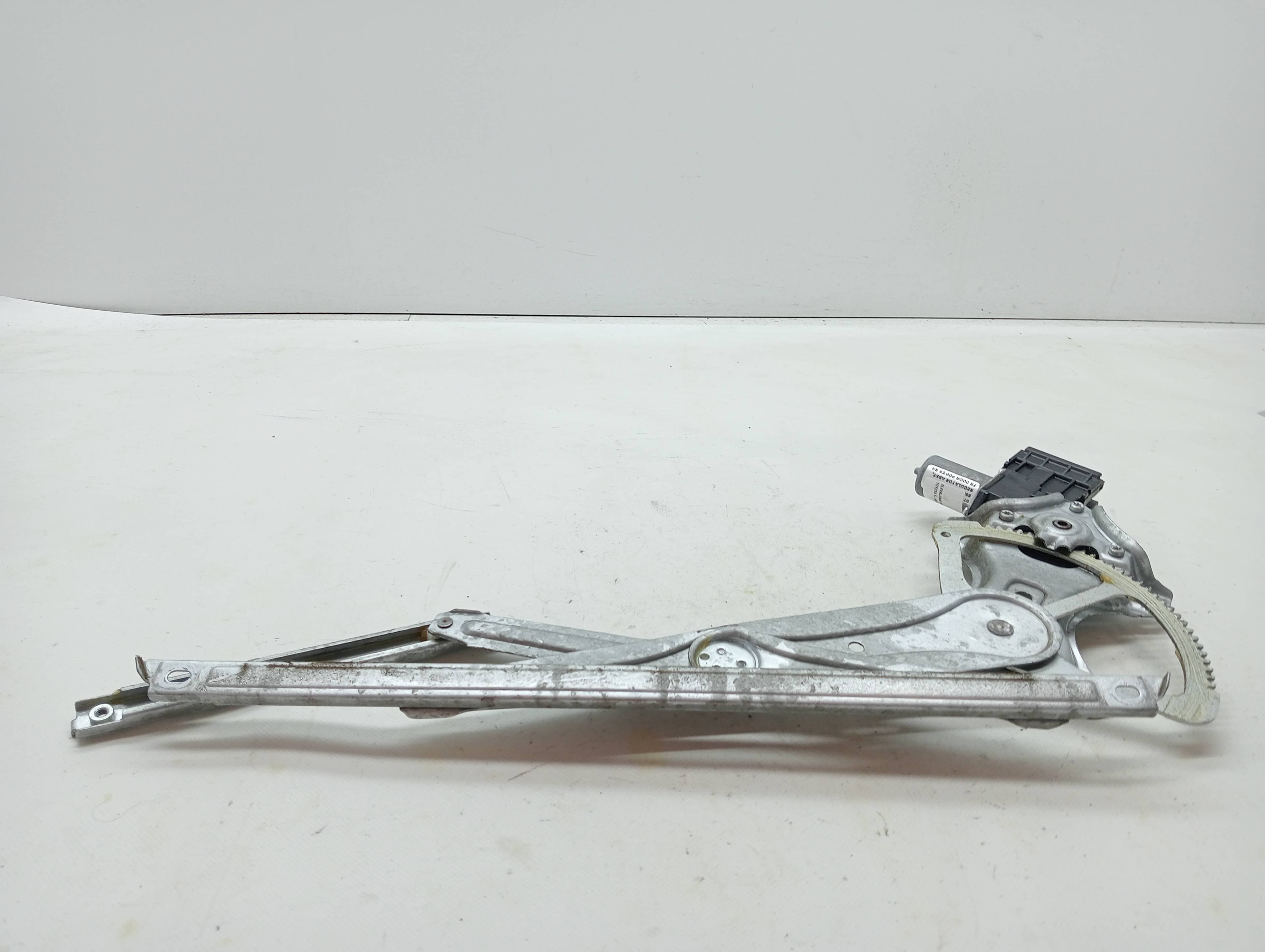 Elevalunas delantero derecho TOYOTA C-HR 2