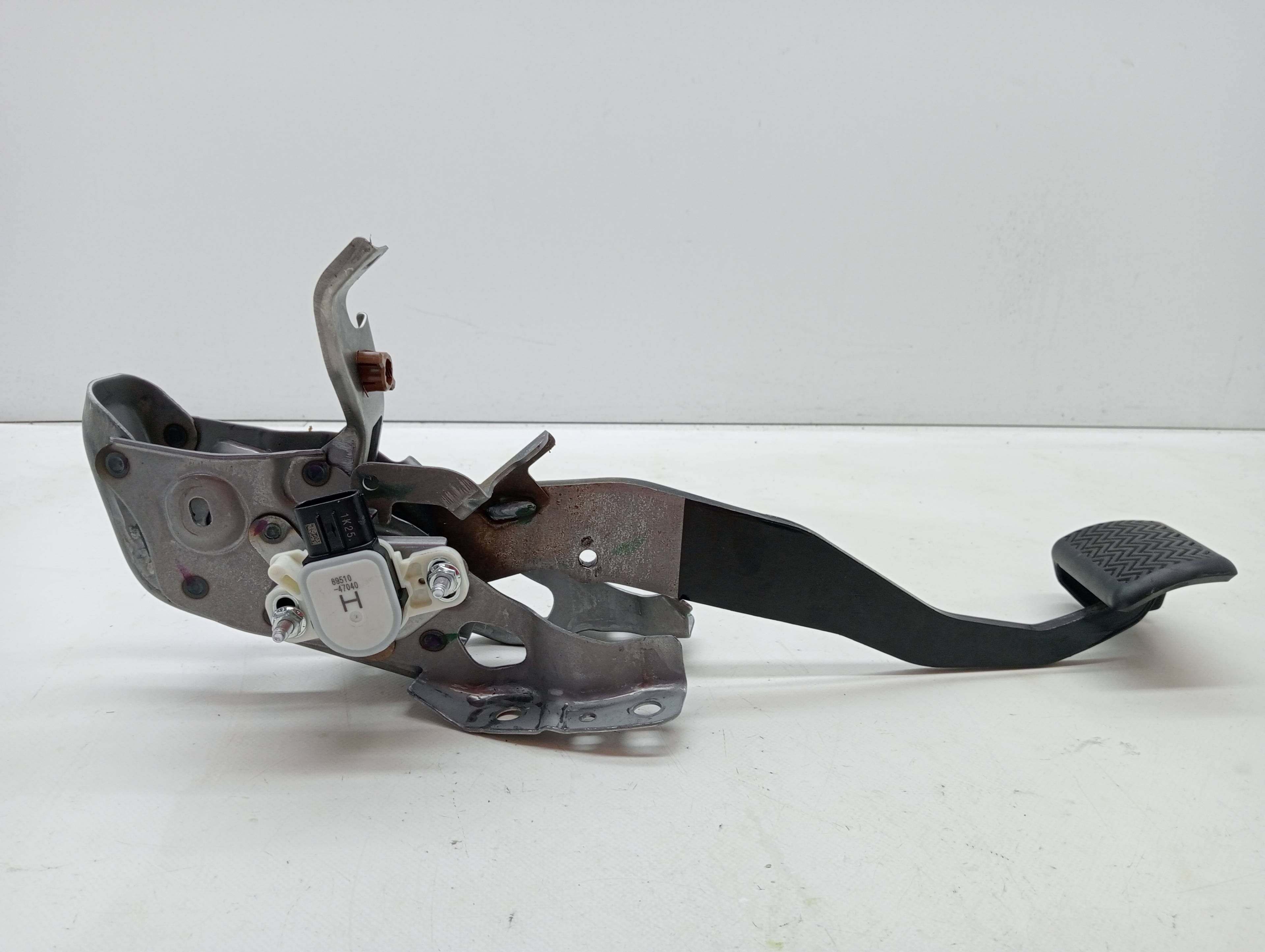 Pedal freno TOYOTA C-HR