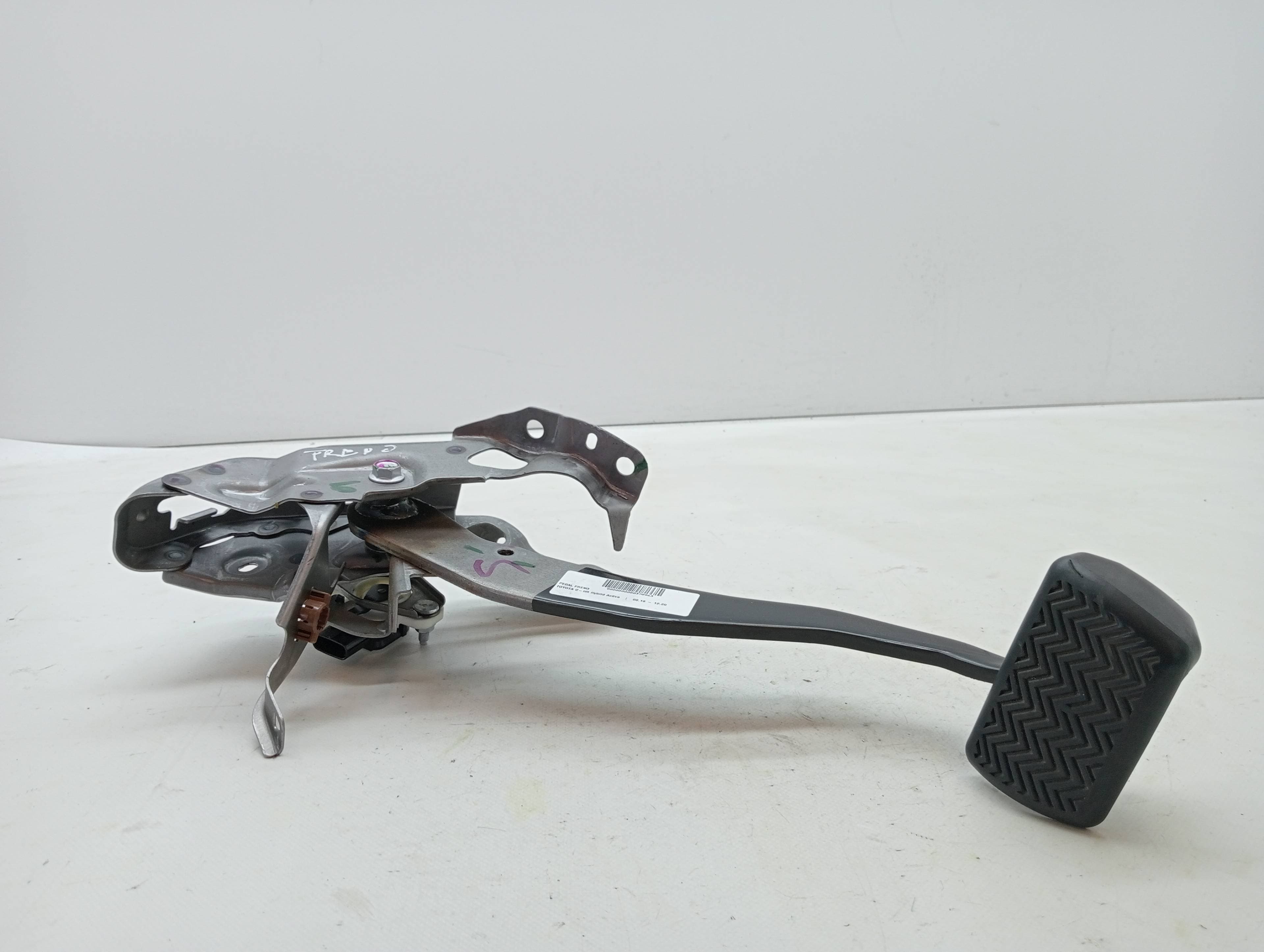 Pedal freno TOYOTA C-HR 2