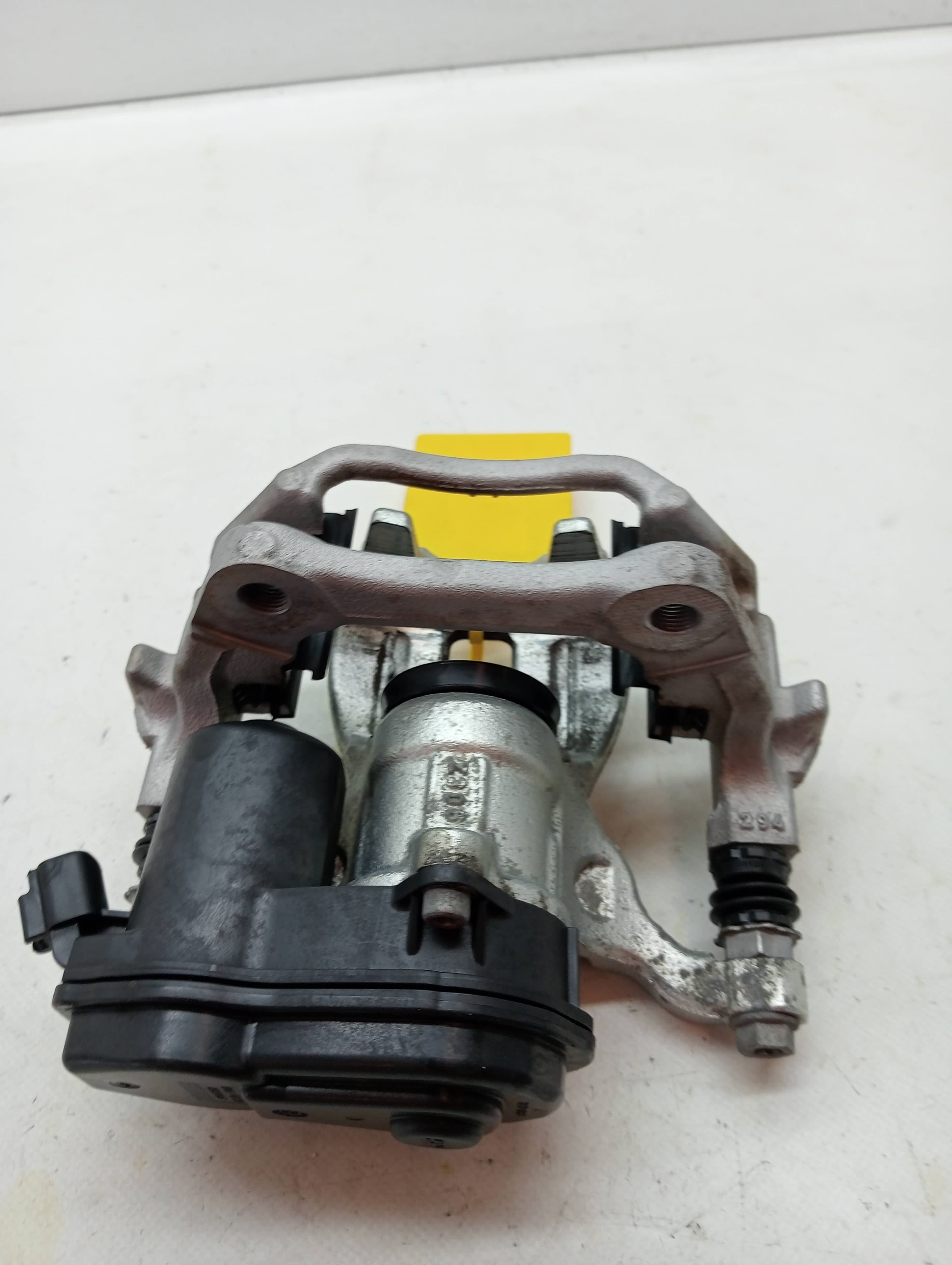 Recambio TOYOTA C-HR ref. 47850F4030