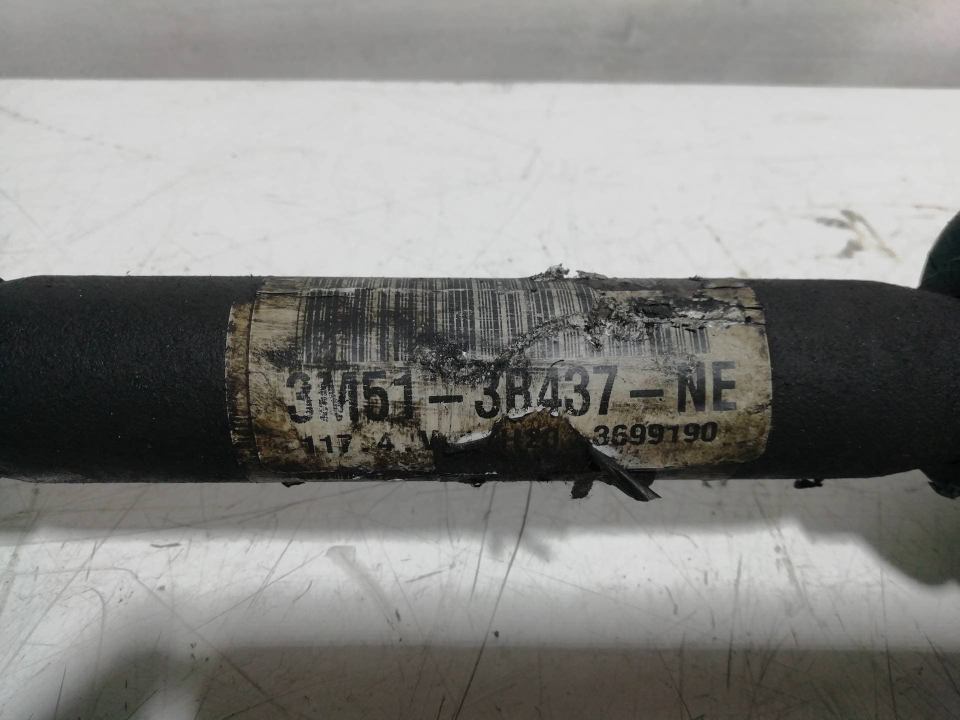 Transmision delantera izquierda FORD FOCUS C-MAX (CAP) 2