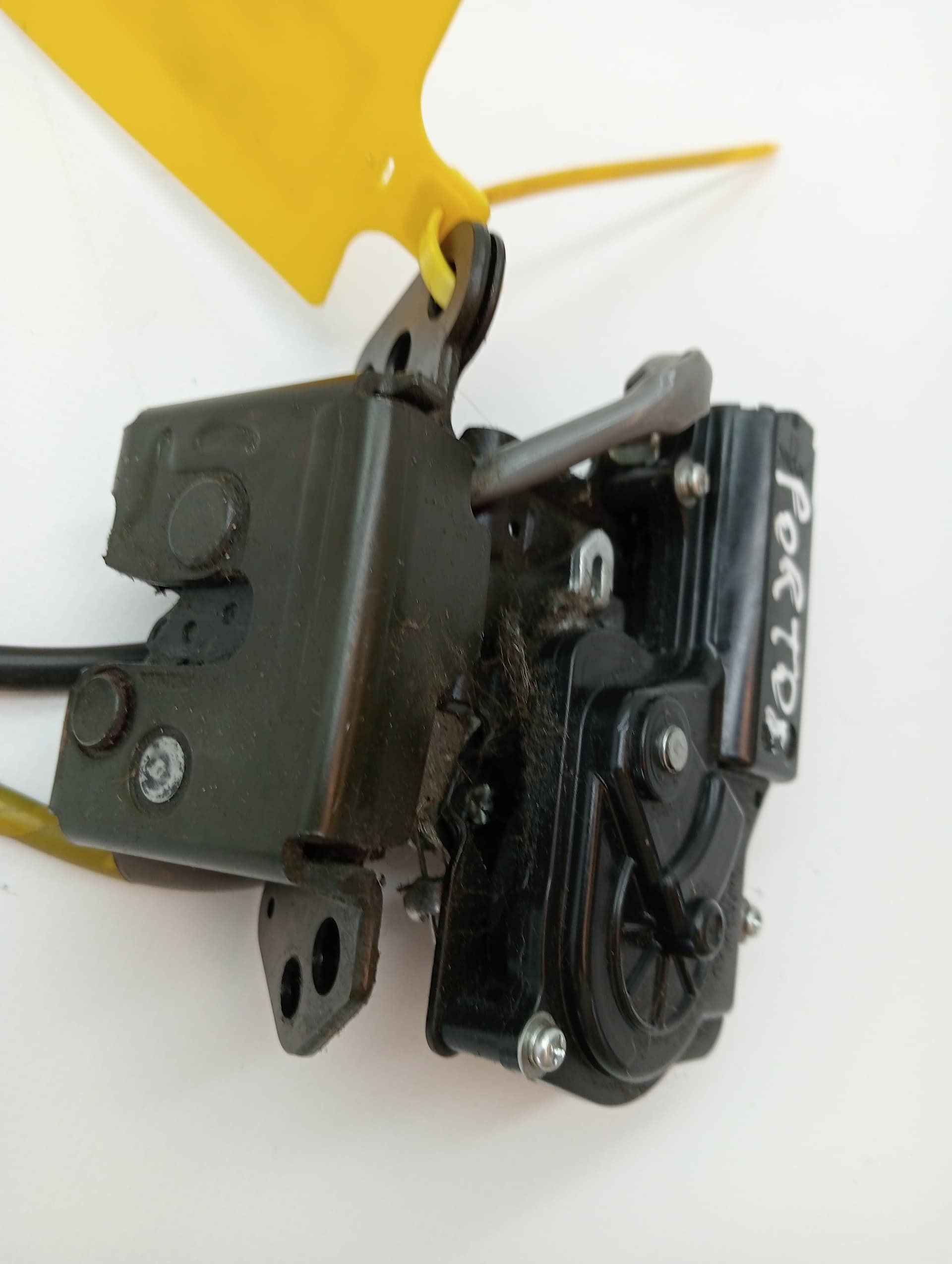 Cerradura maletero / porton TOYOTA COROLLA VERSO (R1) 2