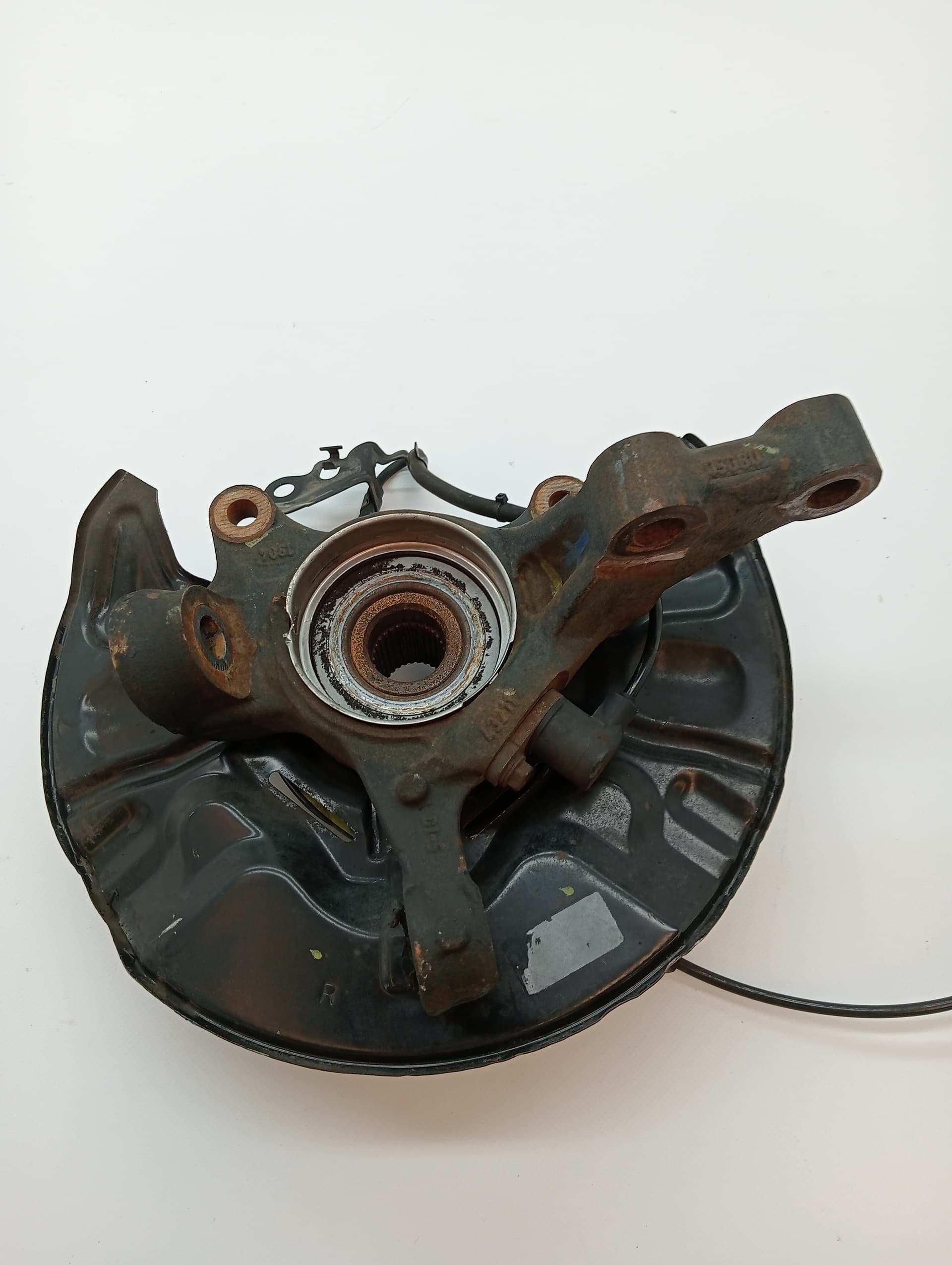 Mangueta delantera derecha TOYOTA COROLLA VERSO (R1)