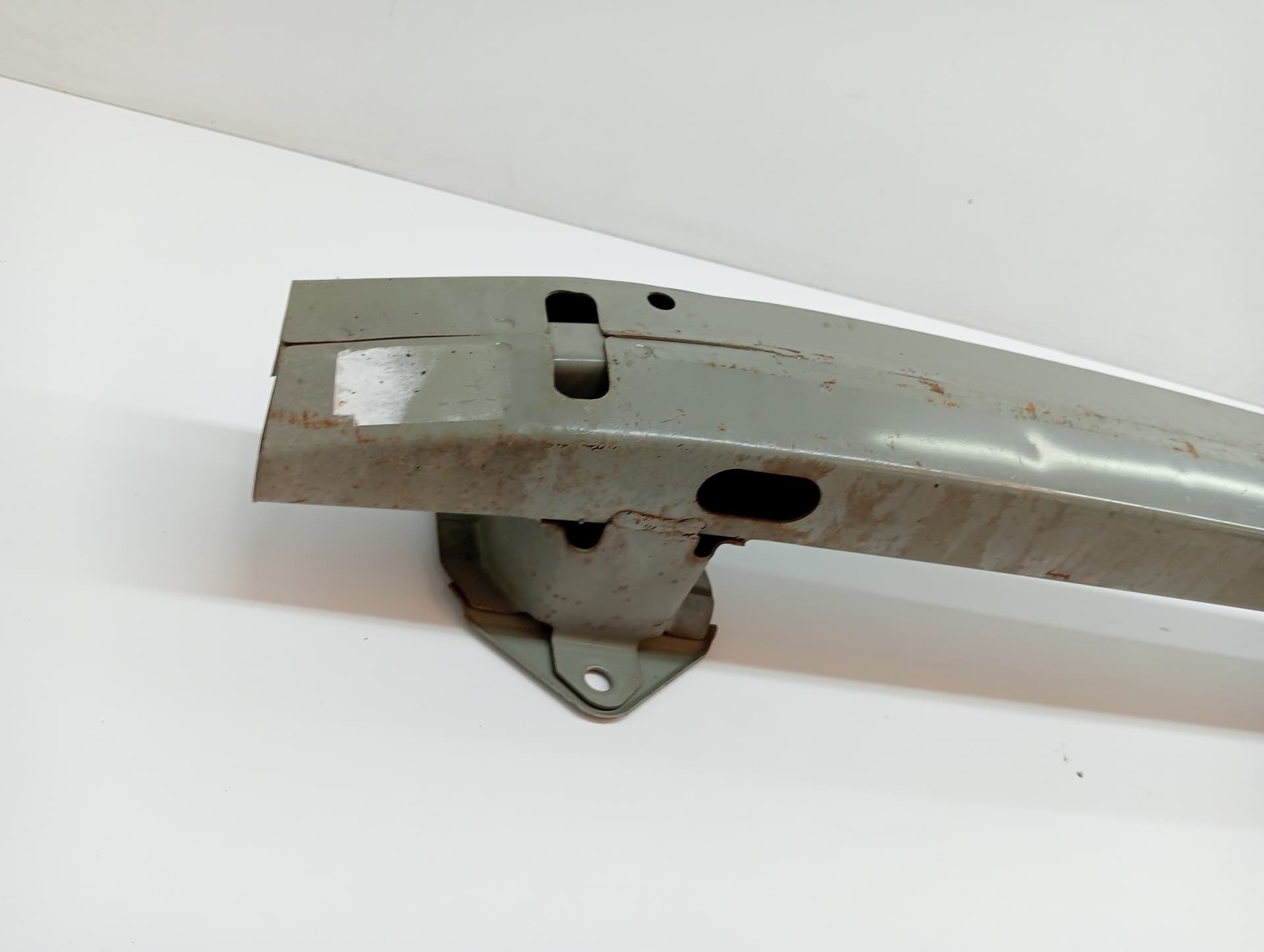 Refuerzo paragolpes trasero TOYOTA COROLLA VERSO (R1) 3