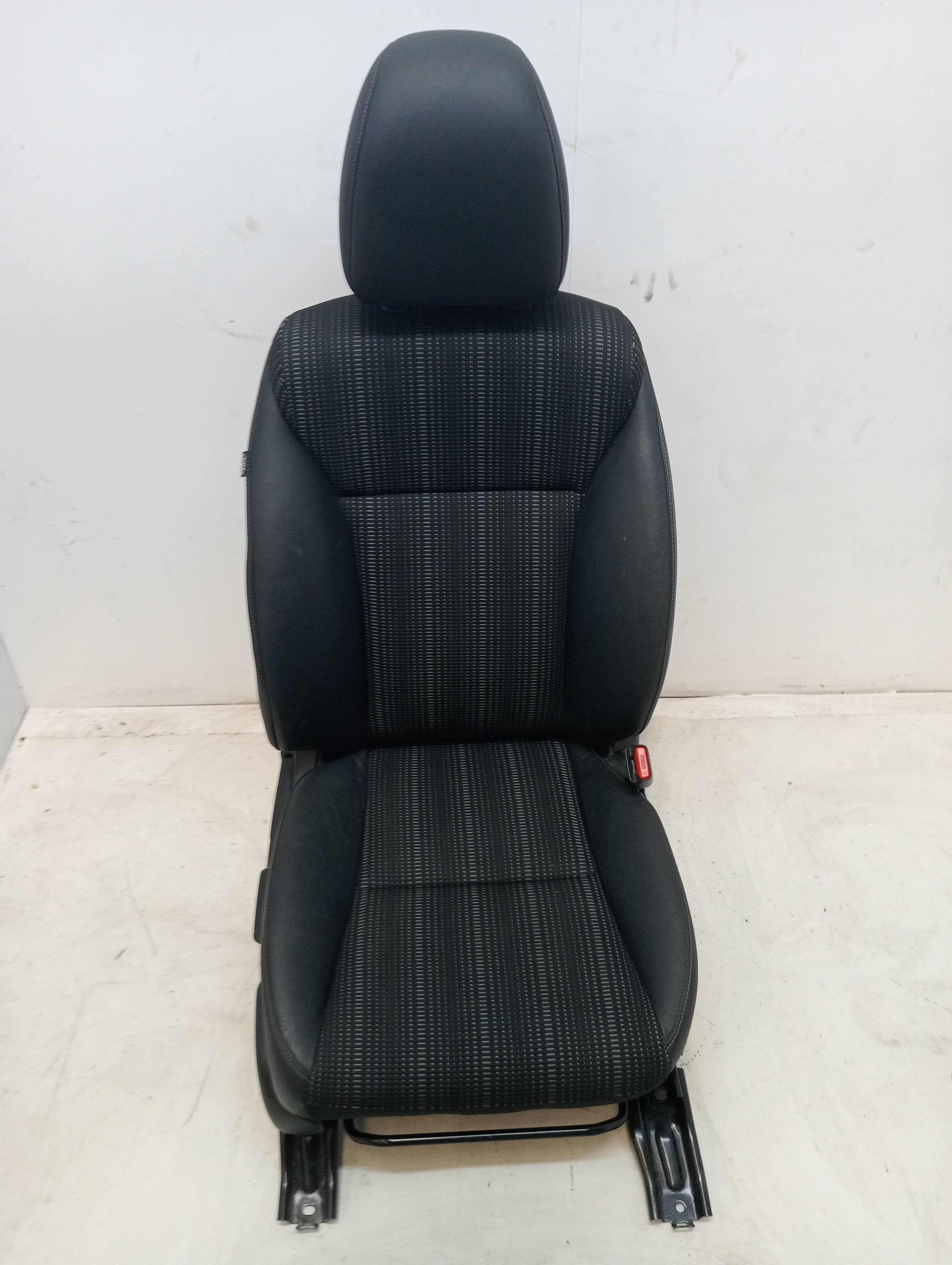 Asiento delantero derecho HONDA HR-V (..) 3