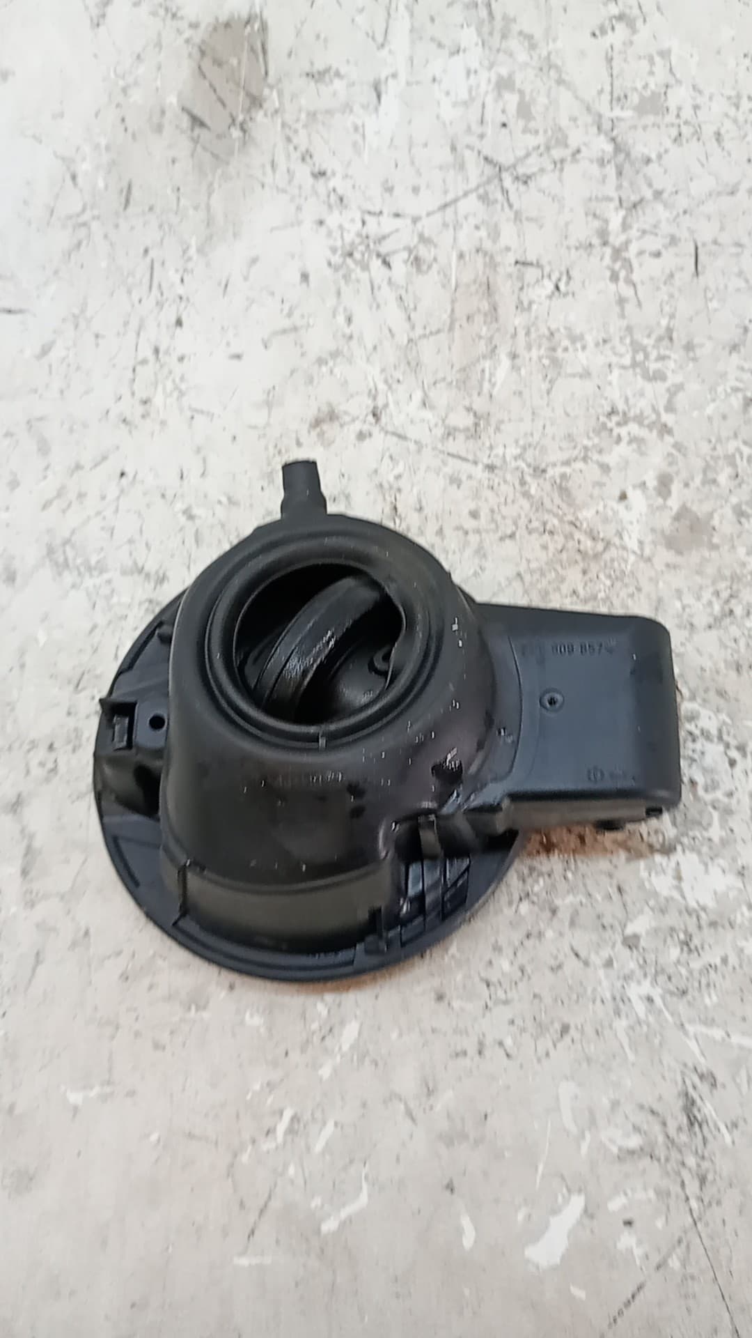 Tapa exterior combustible VOLKSWAGEN PASSAT CC (357) 2