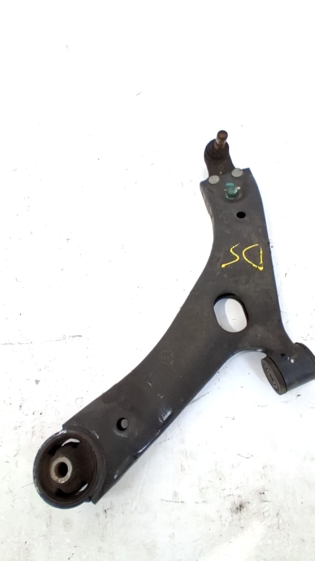 Brazo suspension inferior delantero derecho KIA SPORTAGE III (SL)