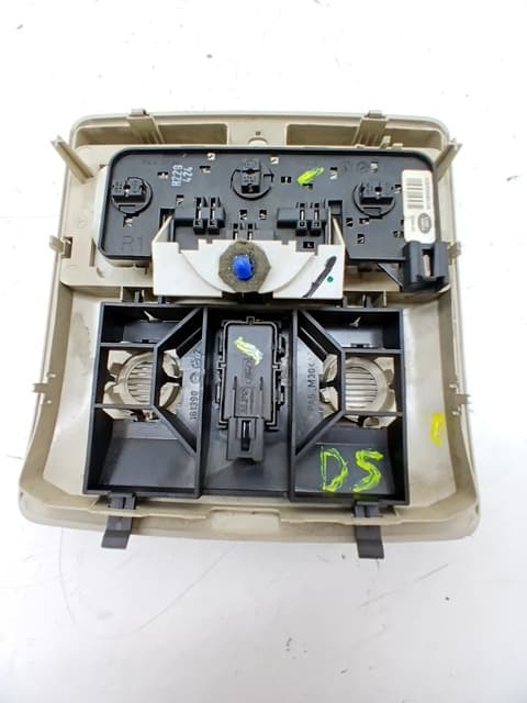 Luz interior LAND ROVER DISCOVERY III (L319) 2