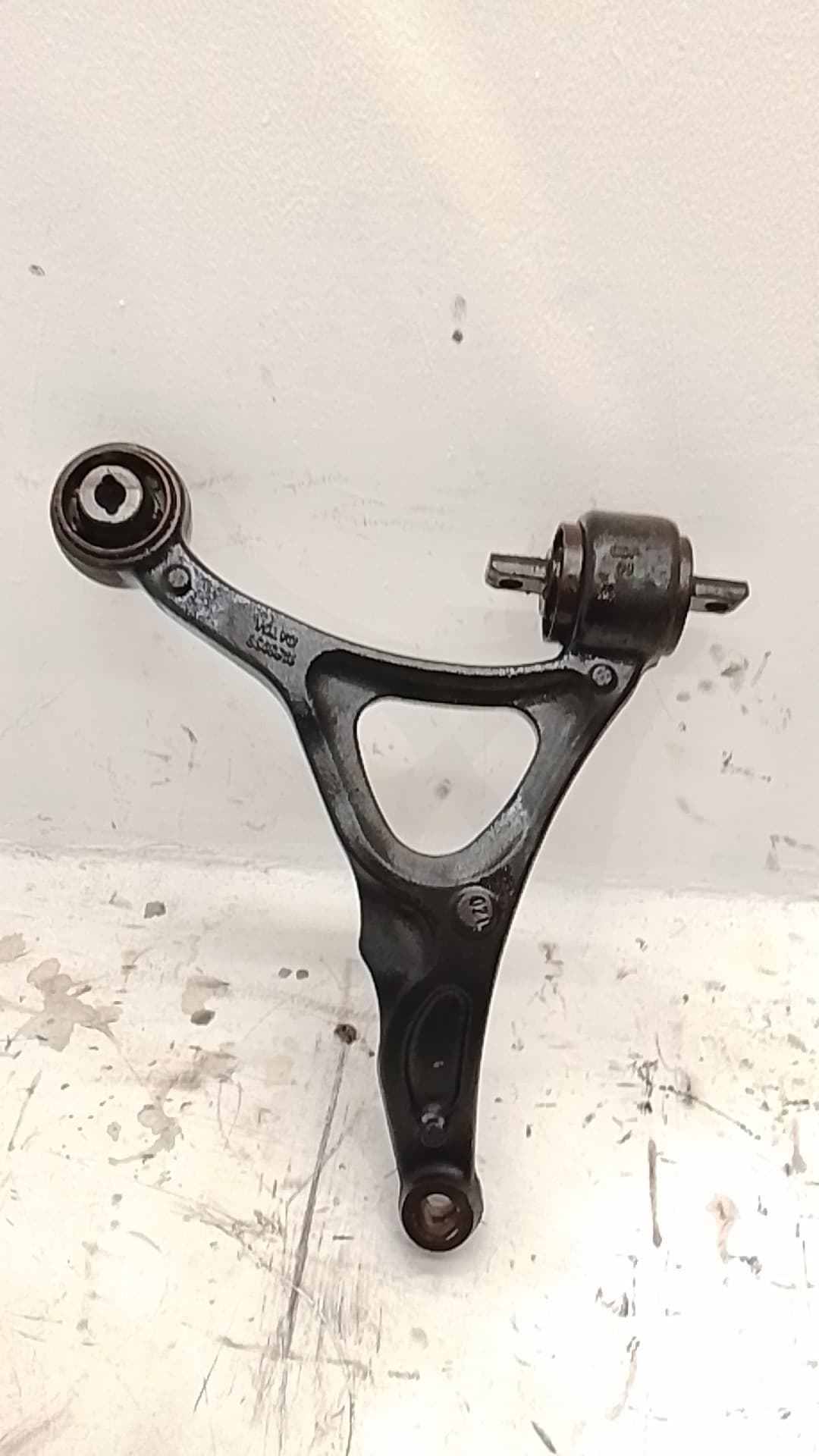 Brazo suspension inferior delantero derecho VOLVO XC90 2
