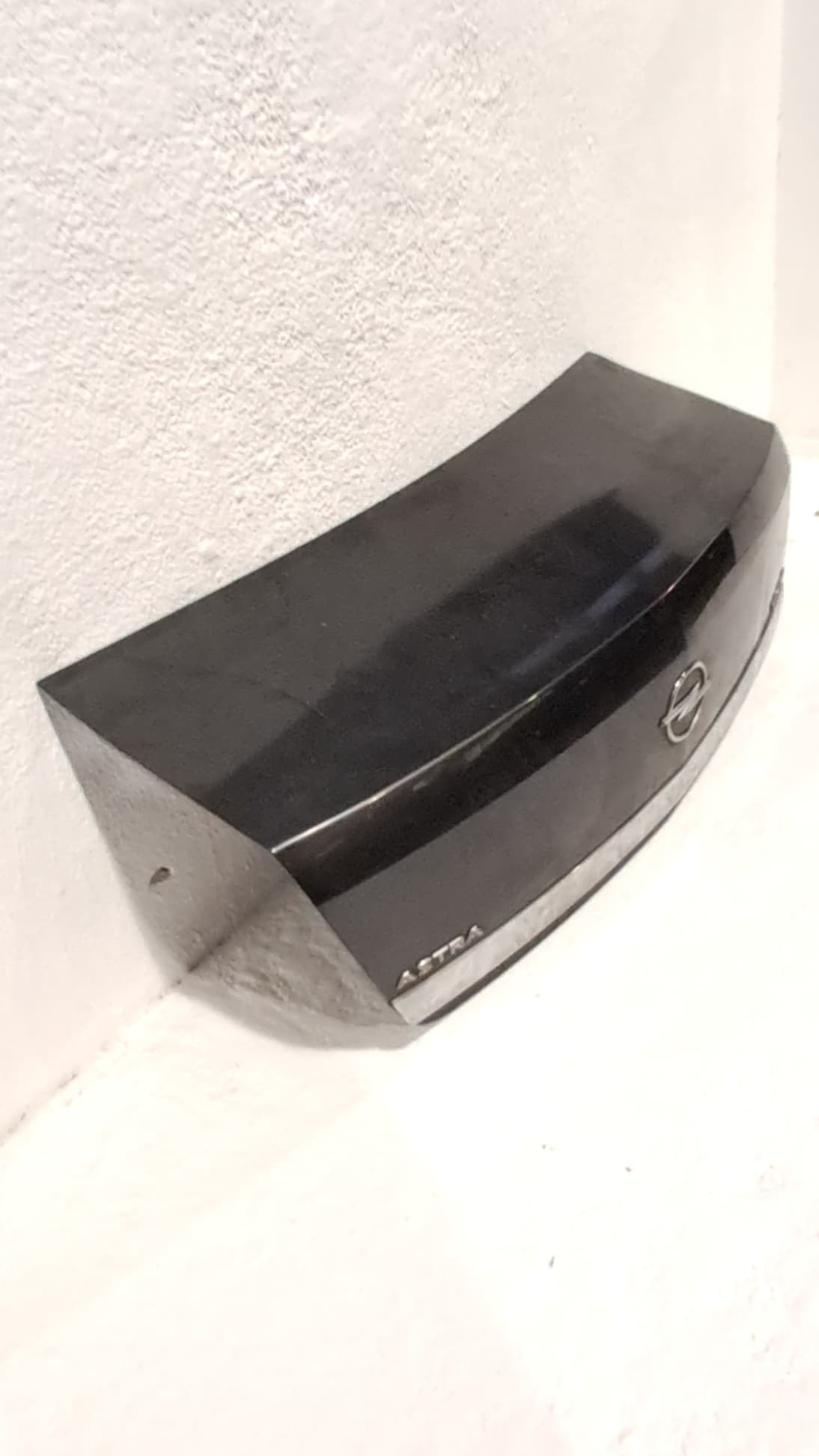 Porton trasero OPEL ASTRA 4
