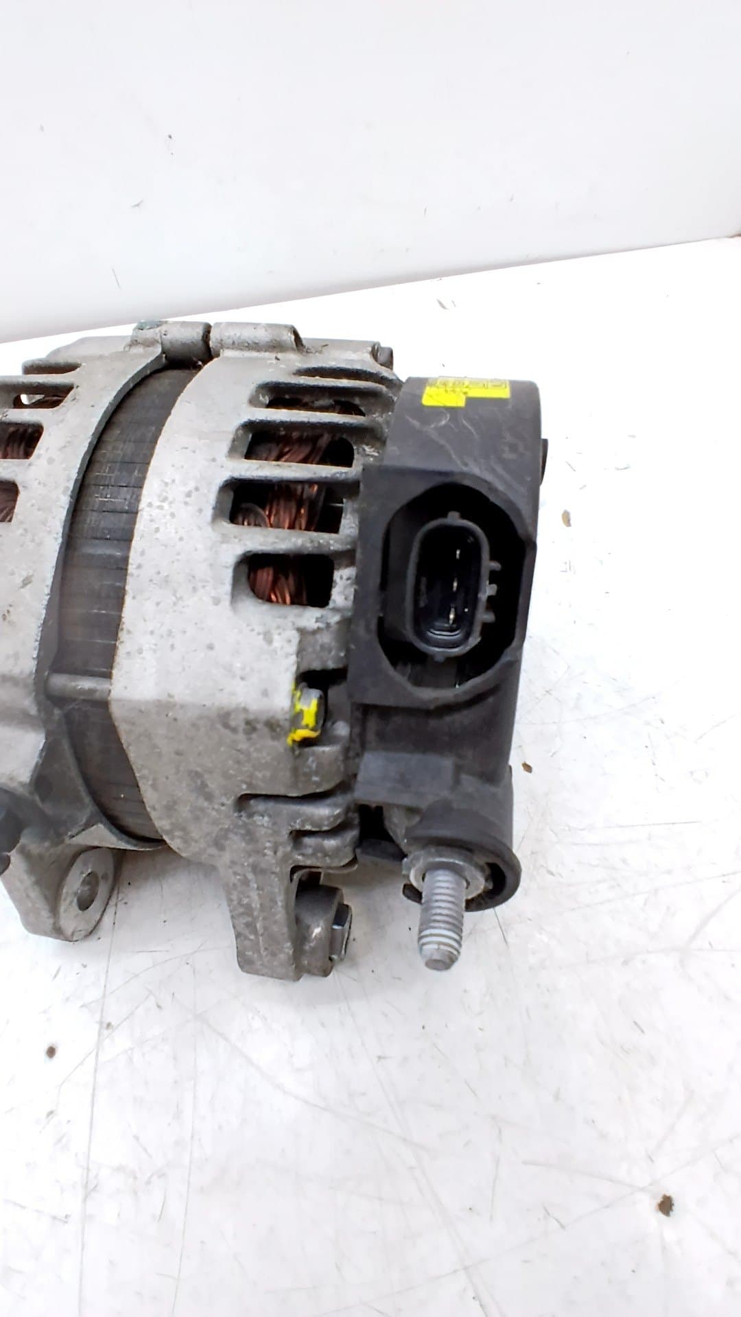 Alternador KIA CARENS 4