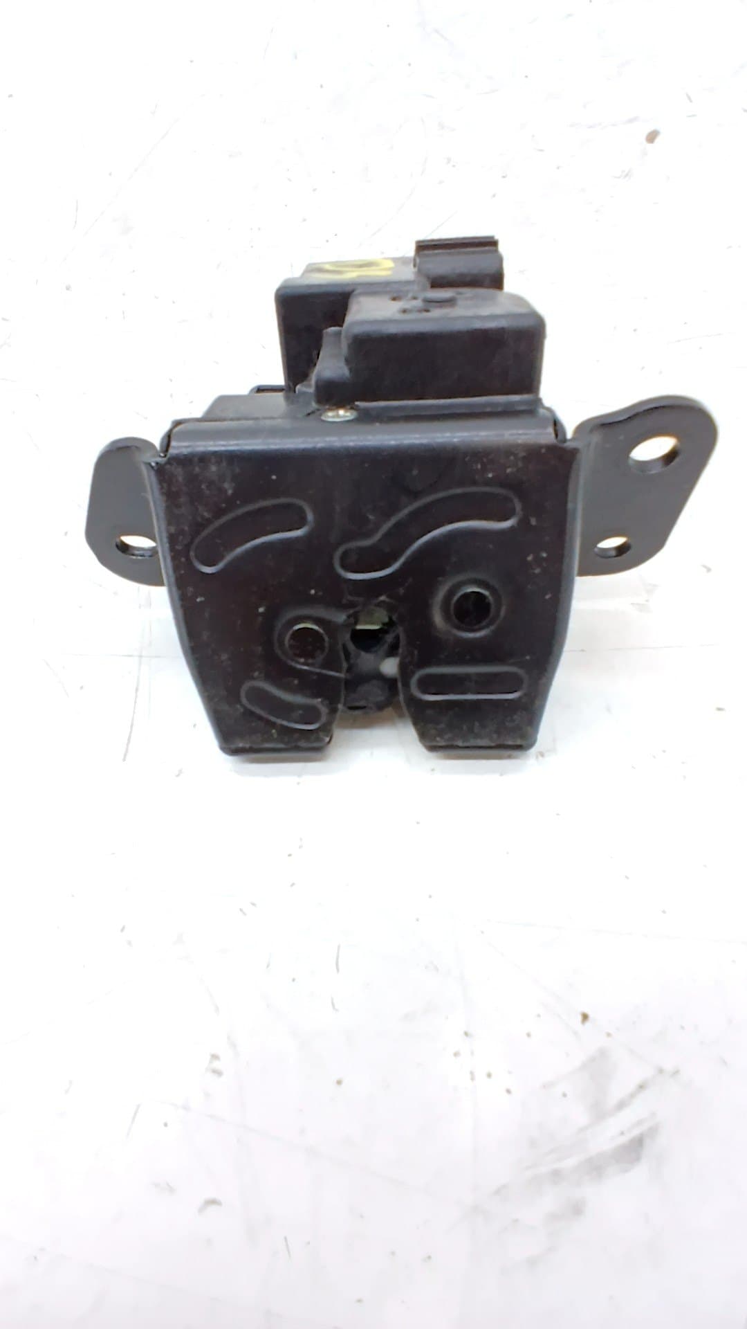 Cerradura maletero / porton KIA CARENS