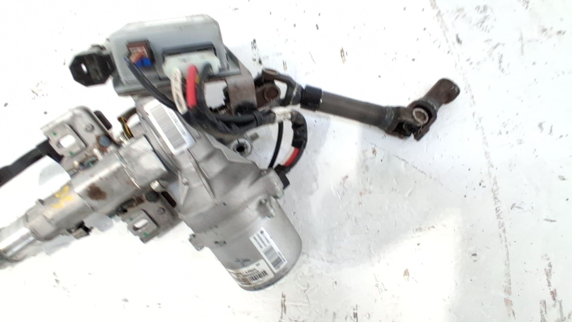 Columna direccion KIA CARENS 3