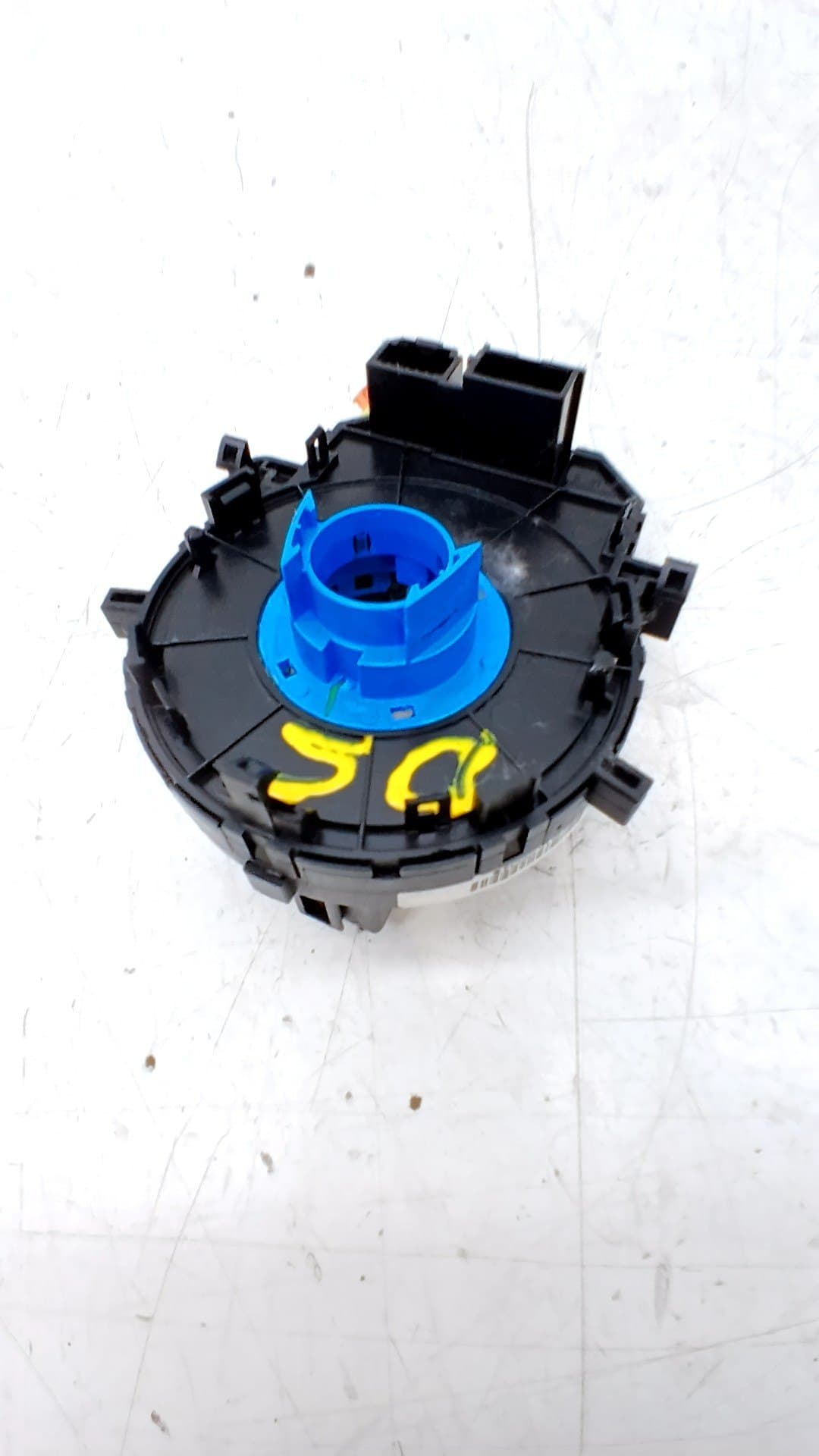 Motor limpia trasero KIA CARENS 5
