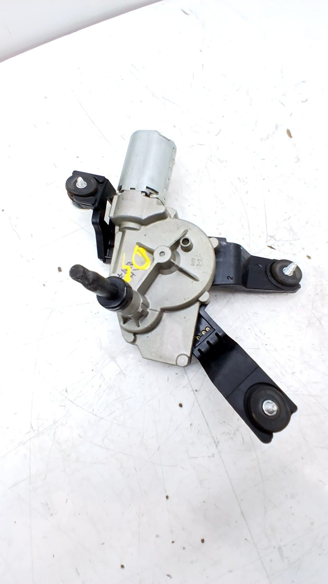 Motor limpia trasero KIA CARENS 3