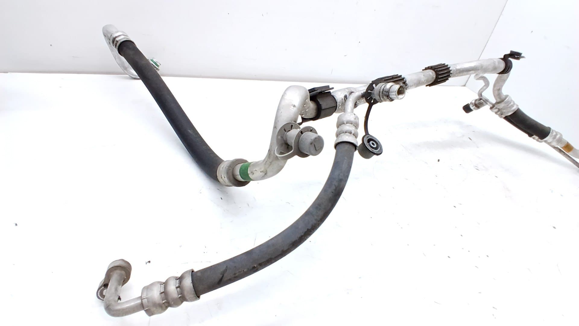 Recambio KIA CARENS ref. 97775A4550 2