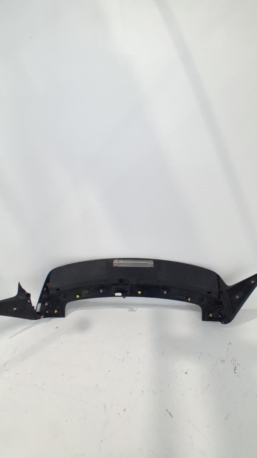Aleron trasero TOYOTA YARIS CROSS 2