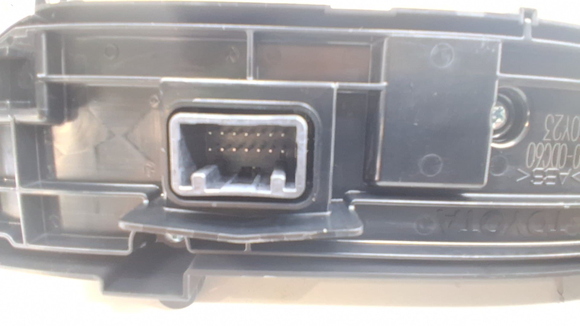 Mando climatizador TOYOTA YARIS CROSS 2
