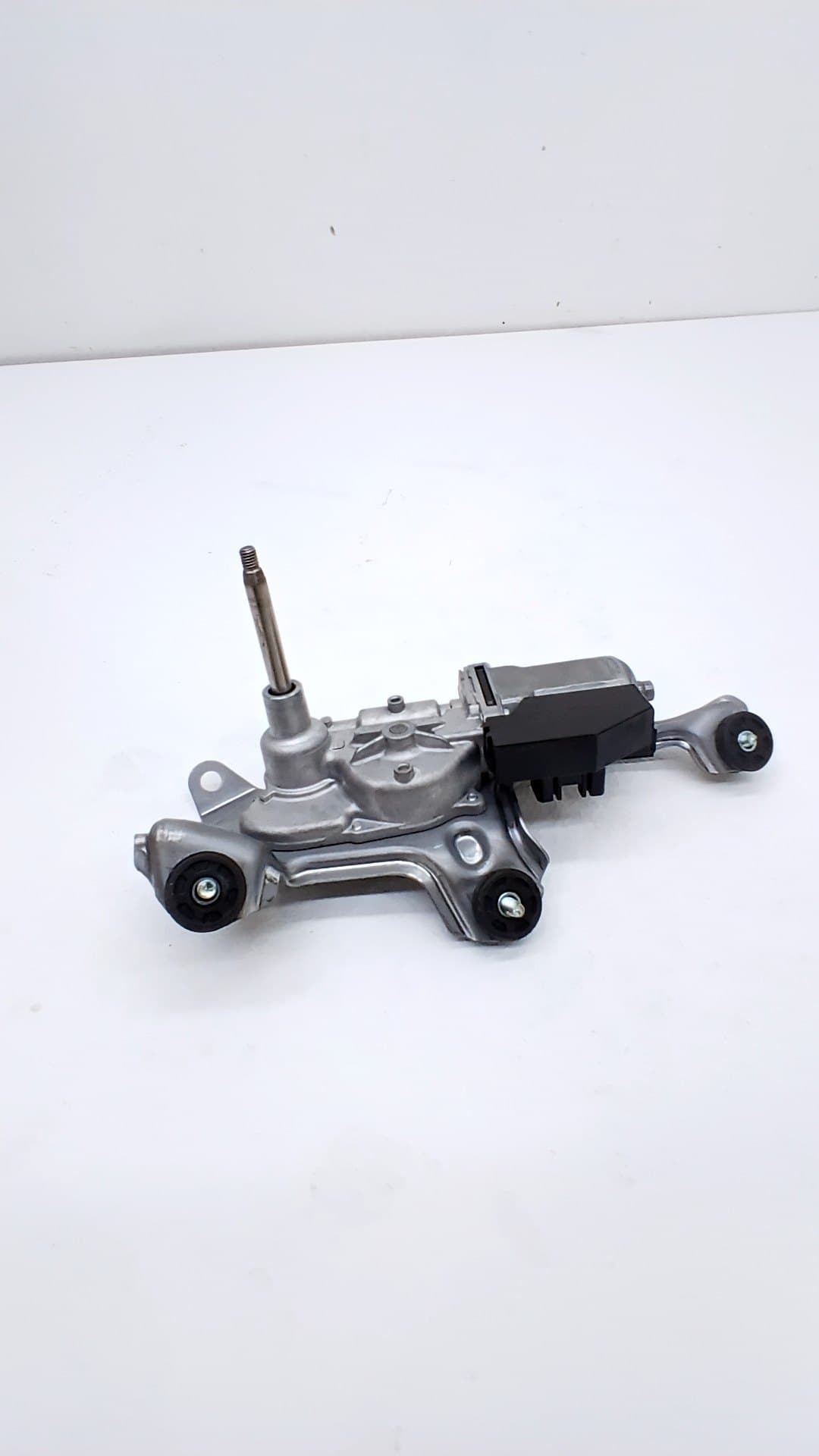 Motor limpia trasero TOYOTA YARIS CROSS