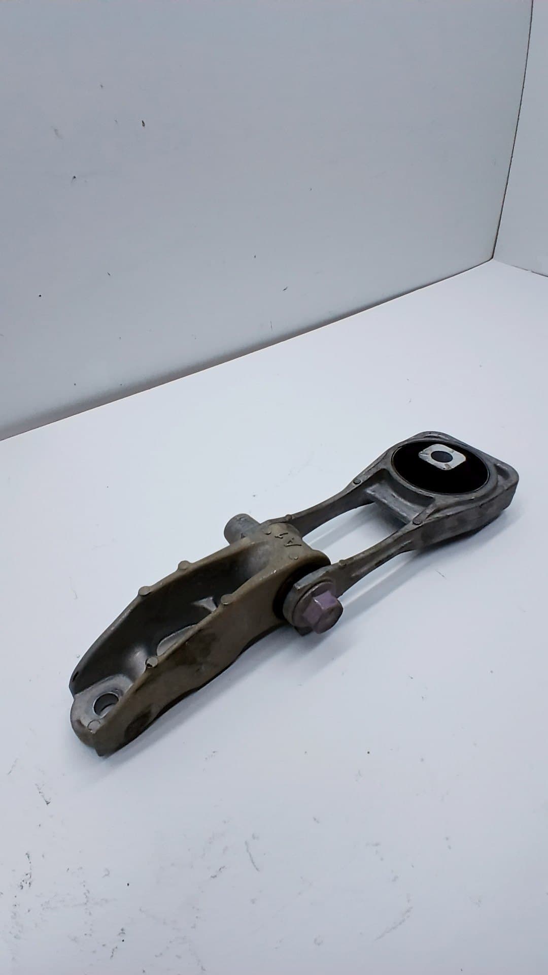 Soporte motor TOYOTA YARIS CROSS 2