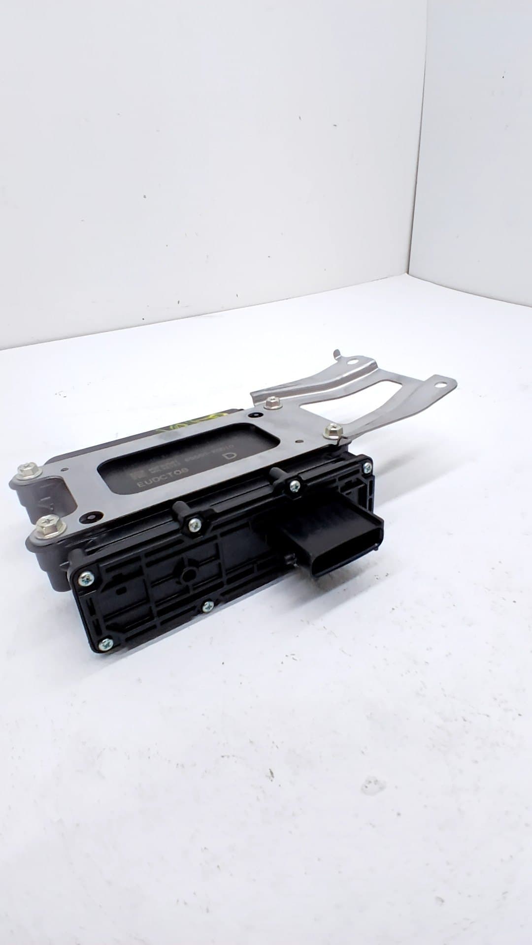 Modulo electronico TOYOTA YARIS CROSS 2