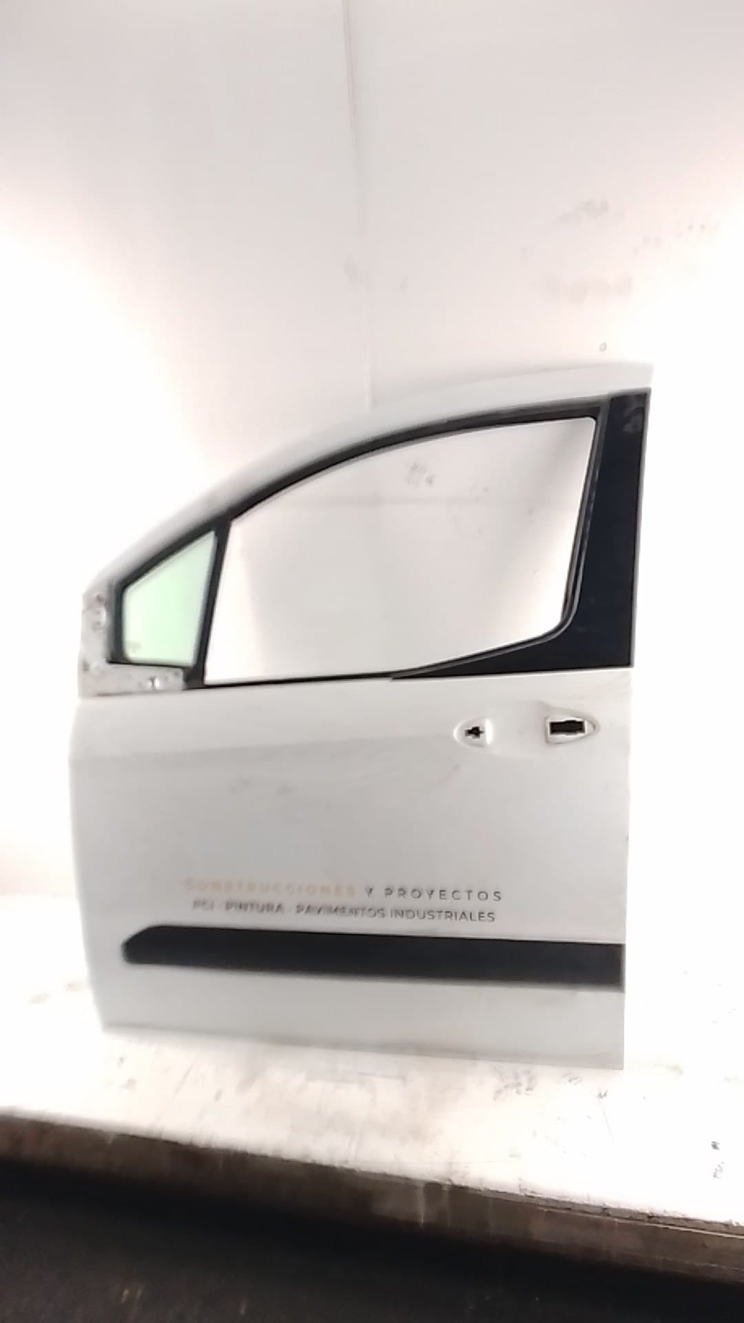 Puerta delantera izquierda FORD TRANSIT COURIER B460 MONOSPACE