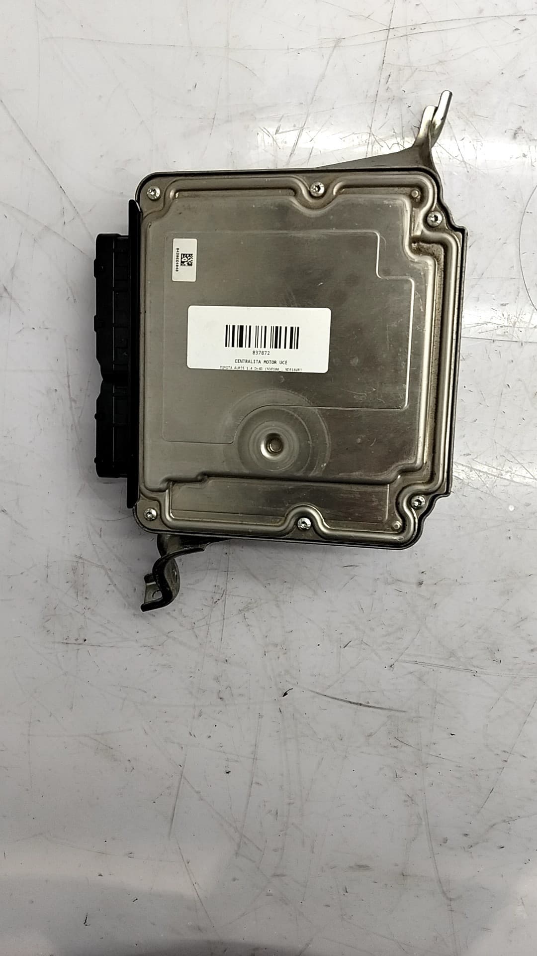 Centralita motor uce TOYOTA AURIS