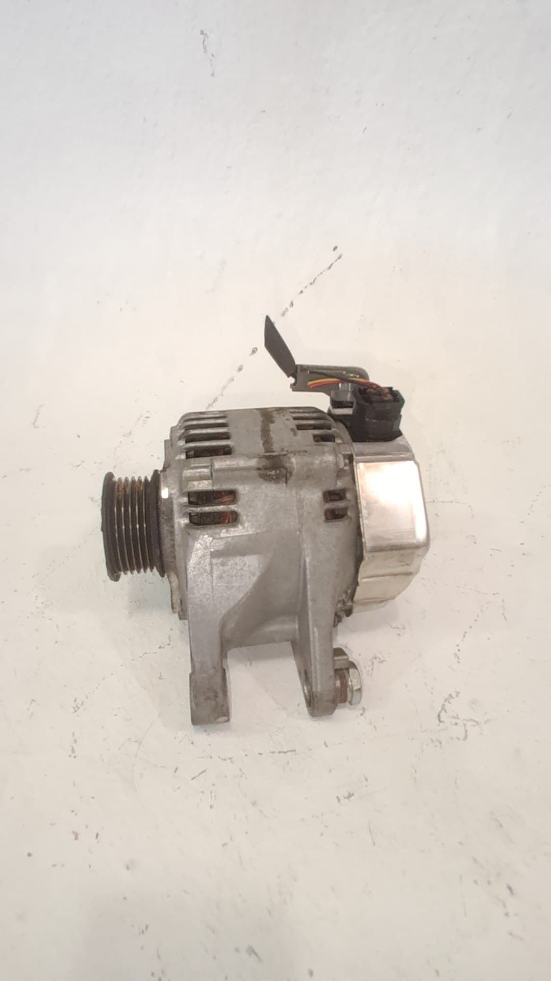 Alternador TOYOTA AVENSIS 5