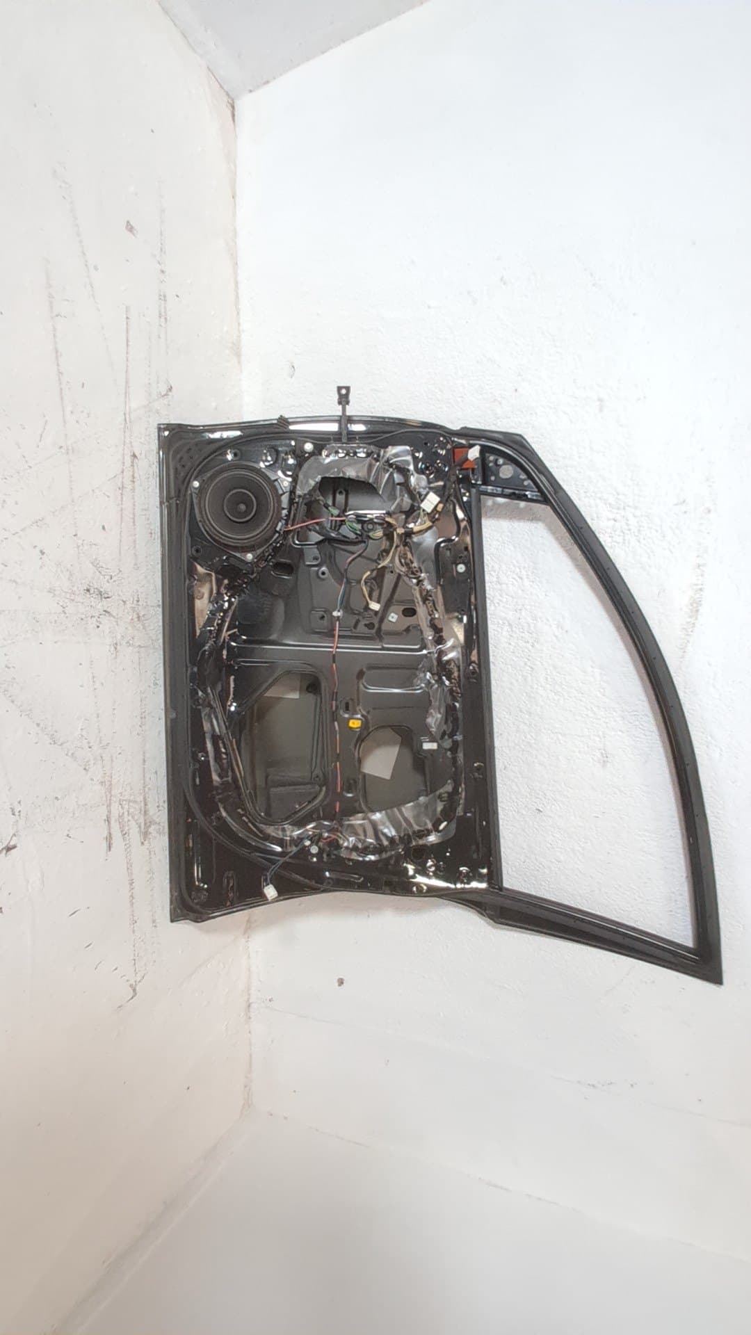 Puerta delantera derecha TOYOTA AVENSIS 2