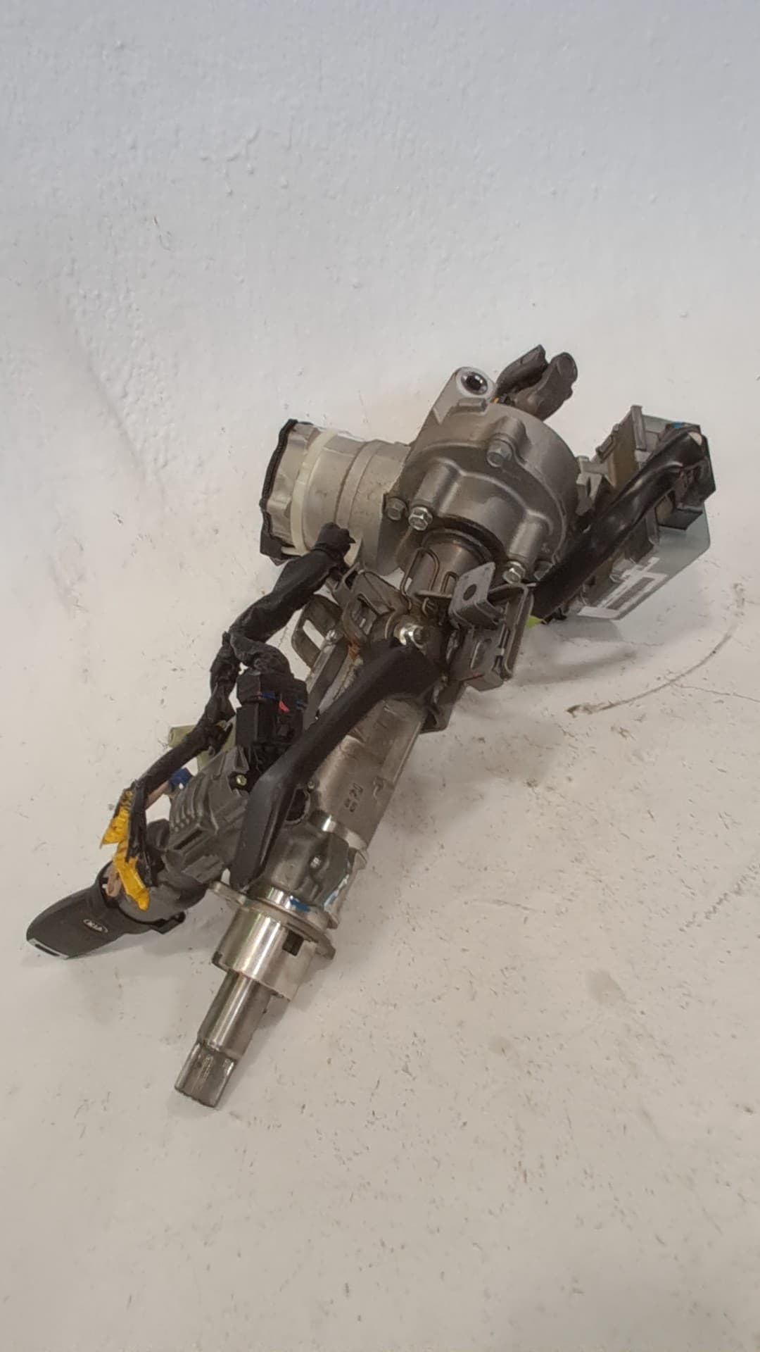 Columna direccion KIA STONIC 3