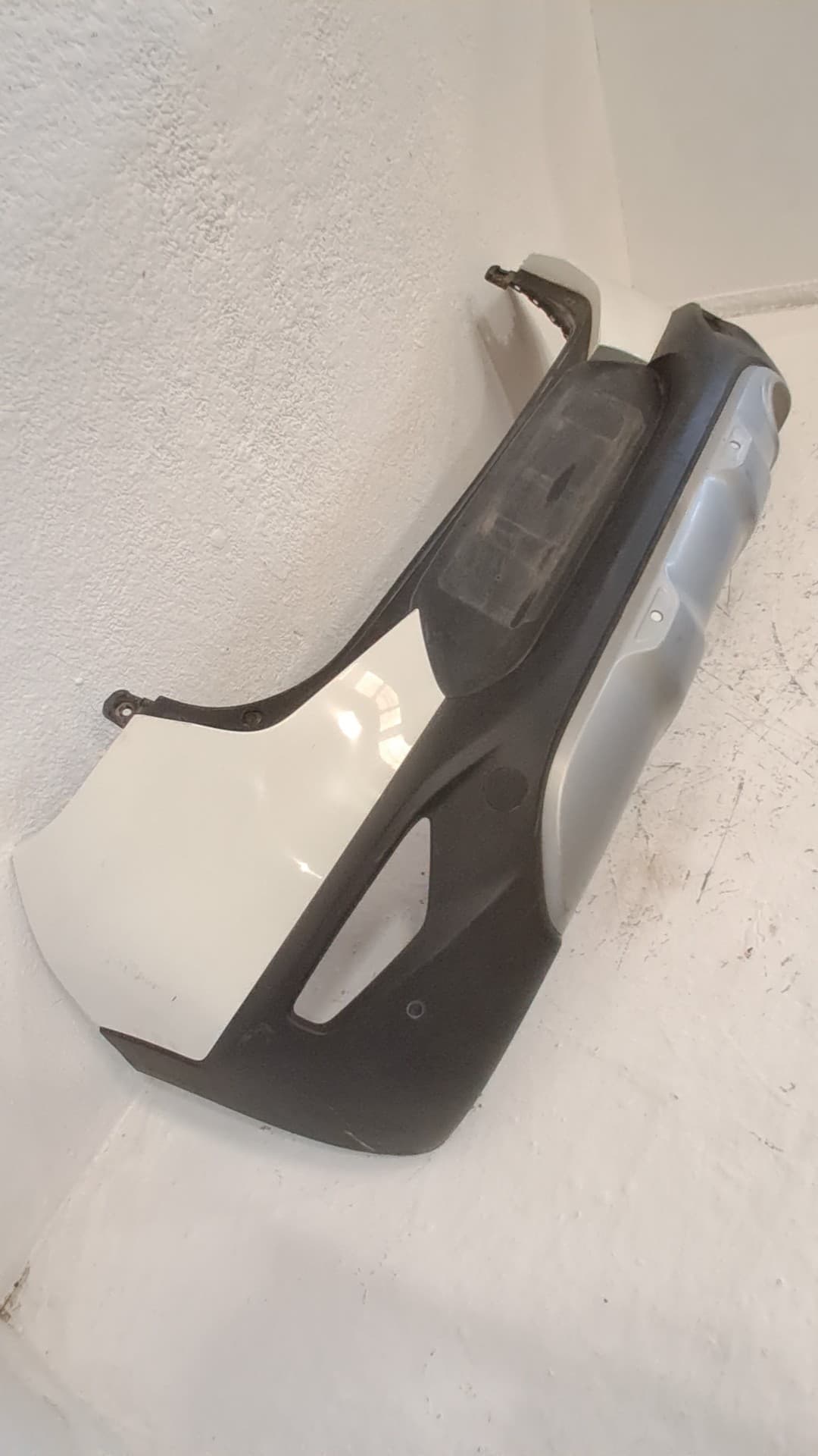Paragolpes delantero KIA STONIC 4