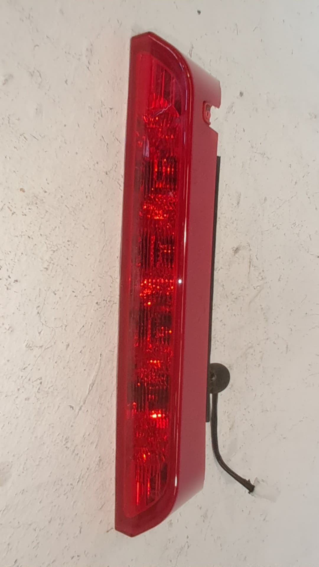 Luz central de freno KIA STONIC