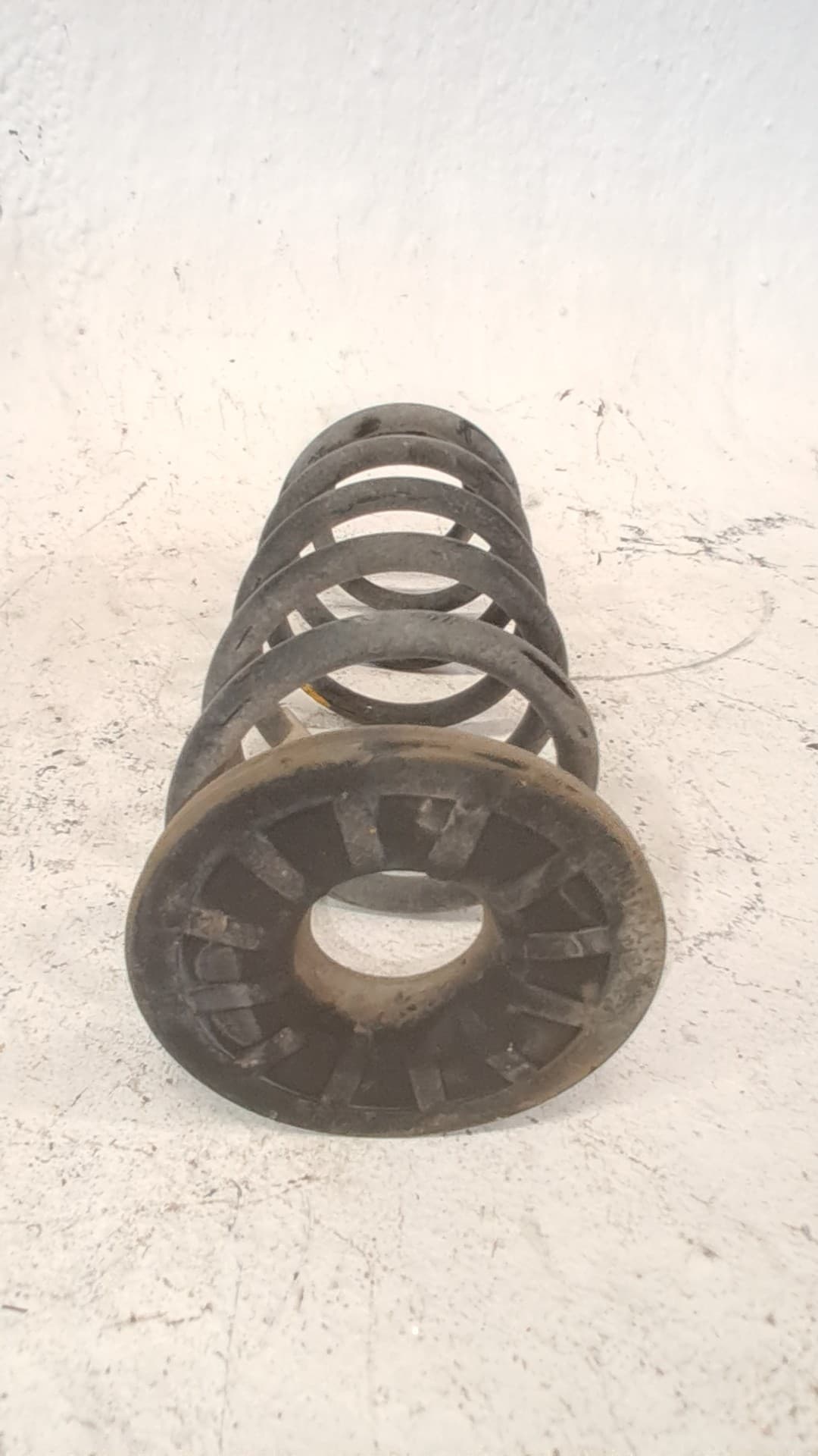 Muelle amortiguacion KIA STONIC 3