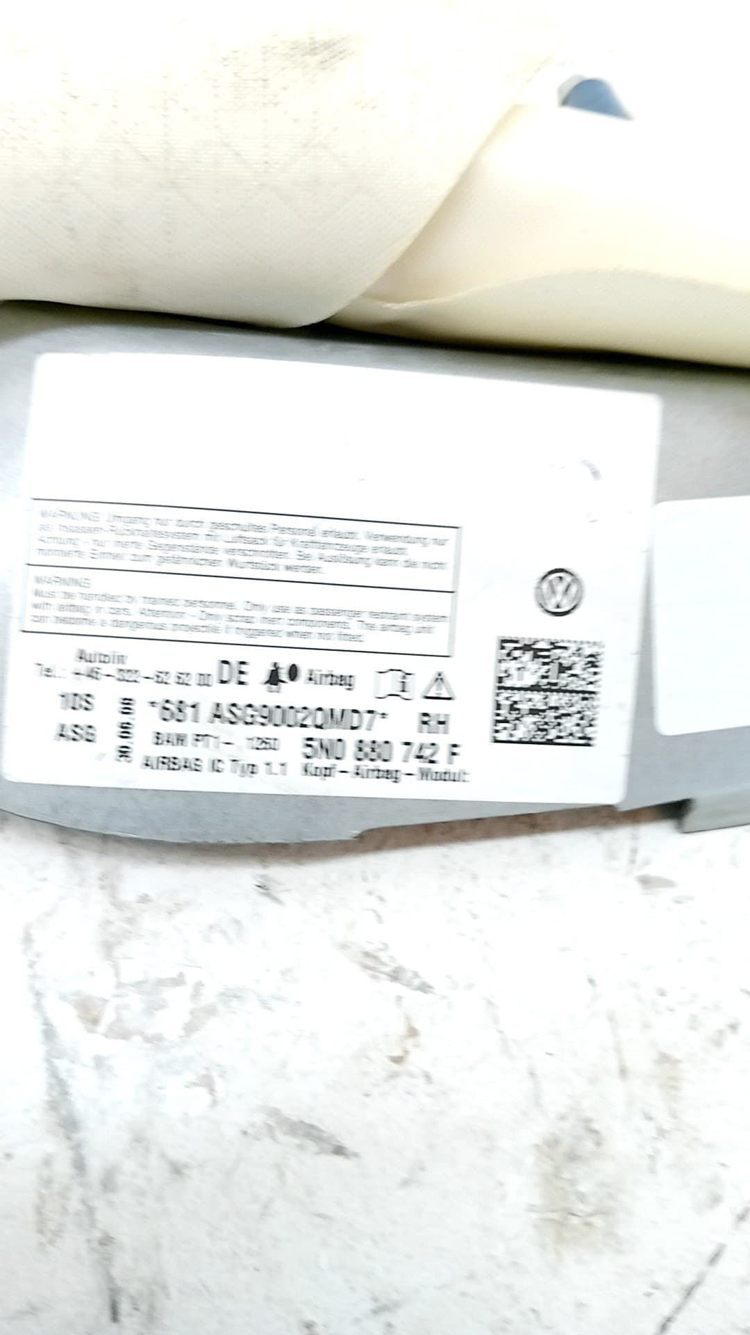 Airbag cortina delantero derecho VOLKSWAGEN TIGUAN (AX1) 2